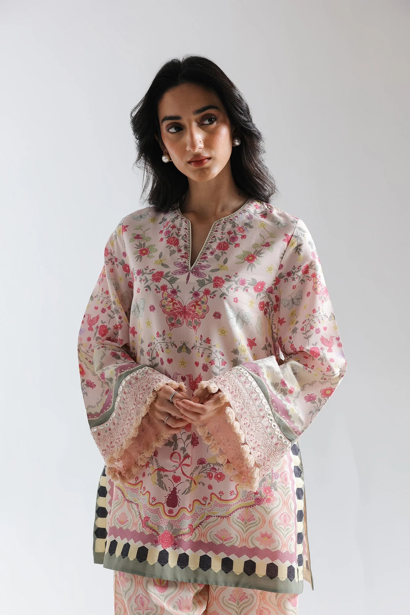 EMBROIDERED SUIT (E4036/103/427)