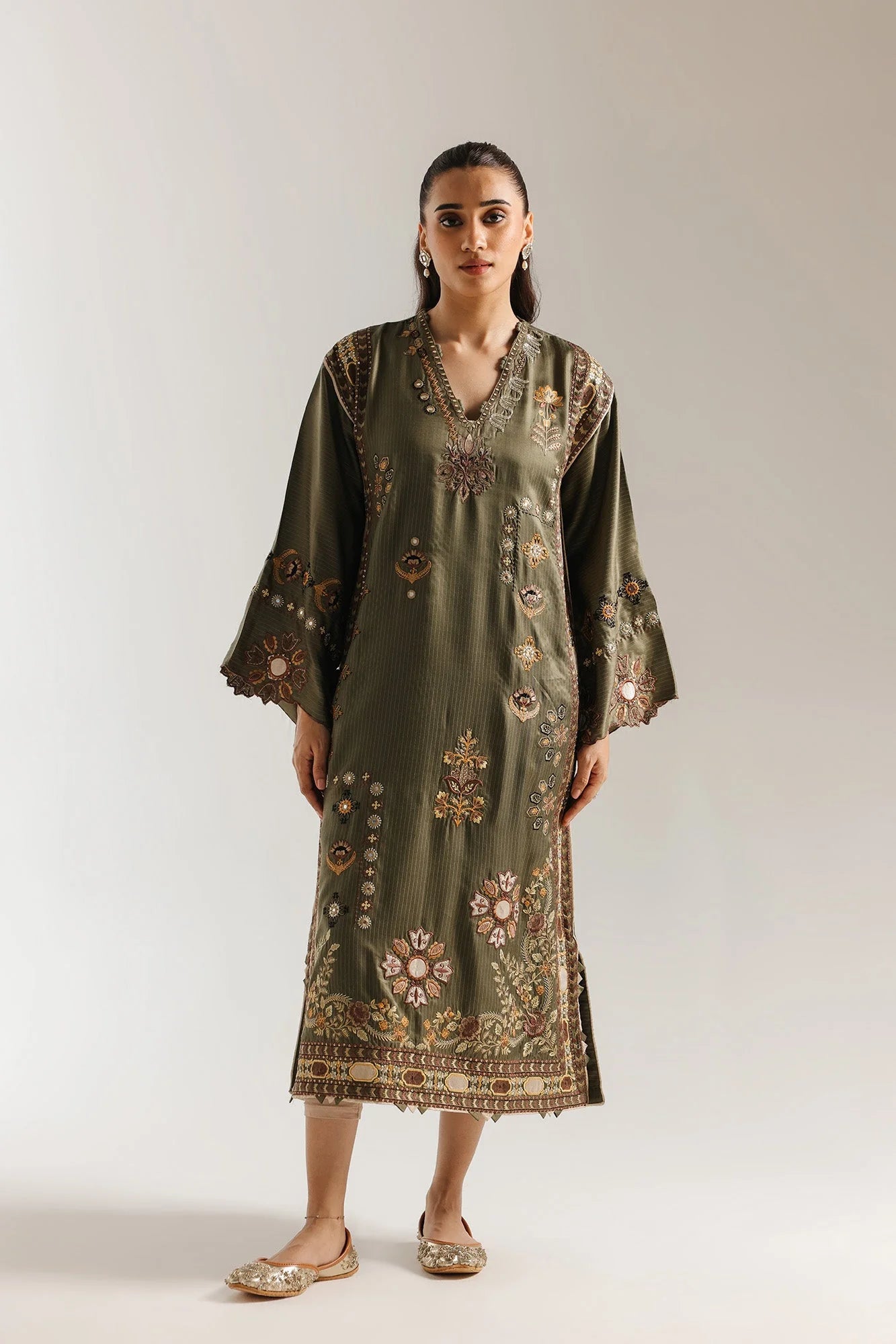 EMBROIDERED SHIRT (E4039/103/117)