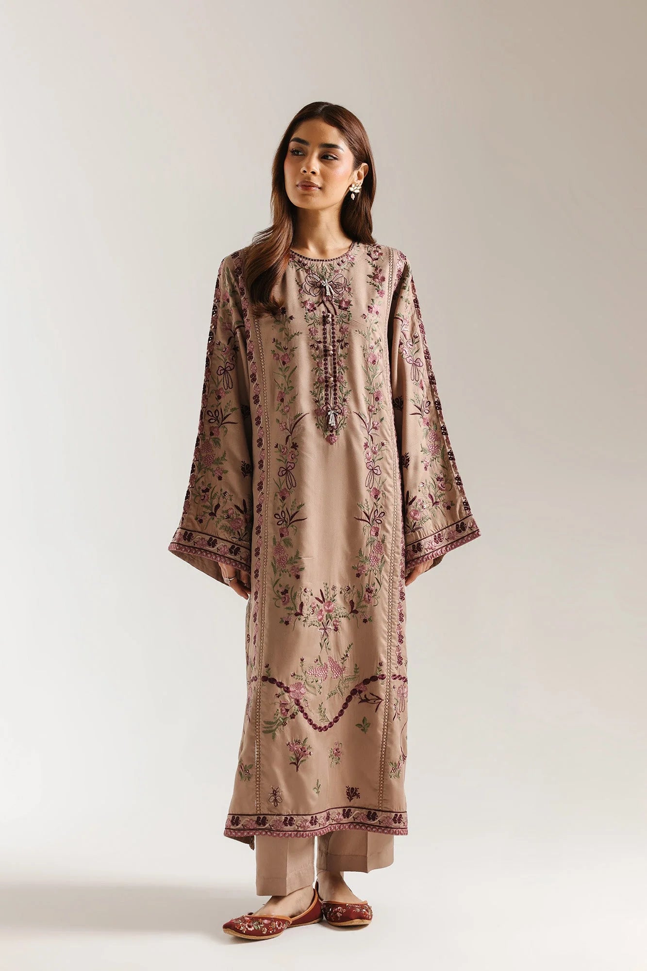 ETHNC EMBROIDERED SUIT (E4042/103/805)