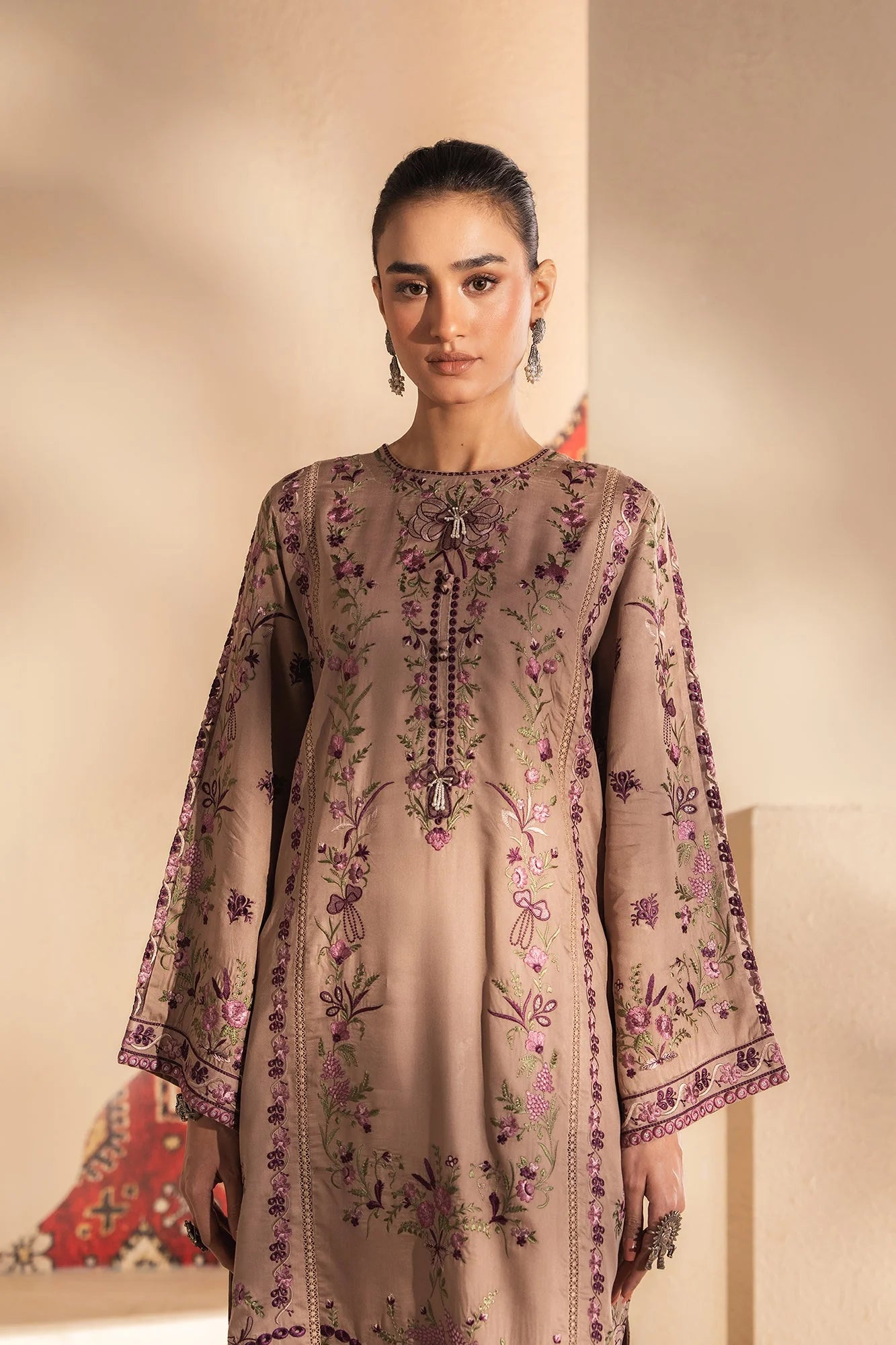 ETHNC EMBROIDERED SUIT (E4042/103/805)