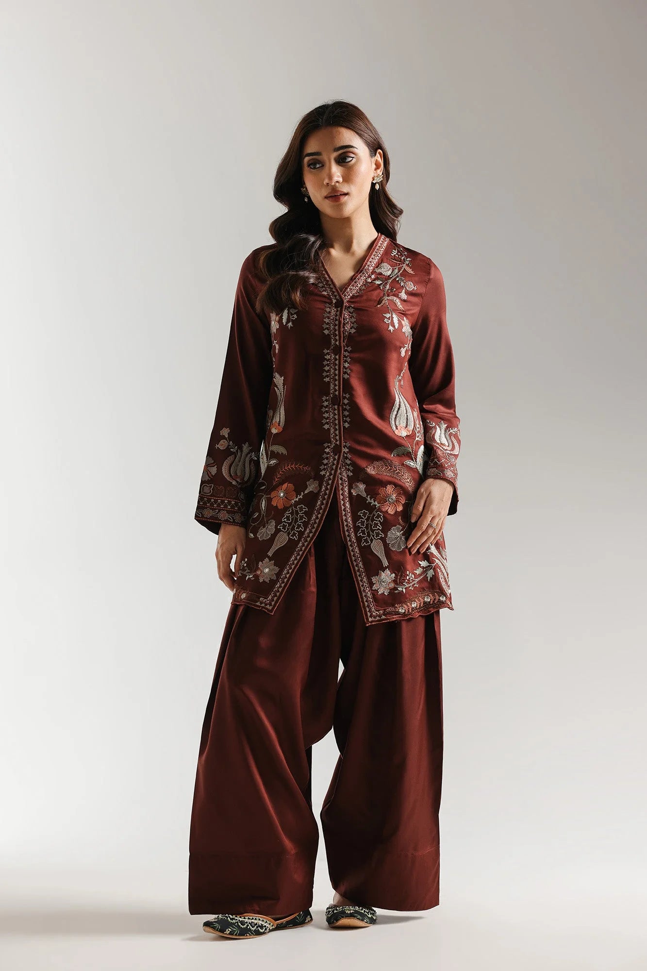 ETHNC EMBROIDERED SUIT (E4043/103/306)