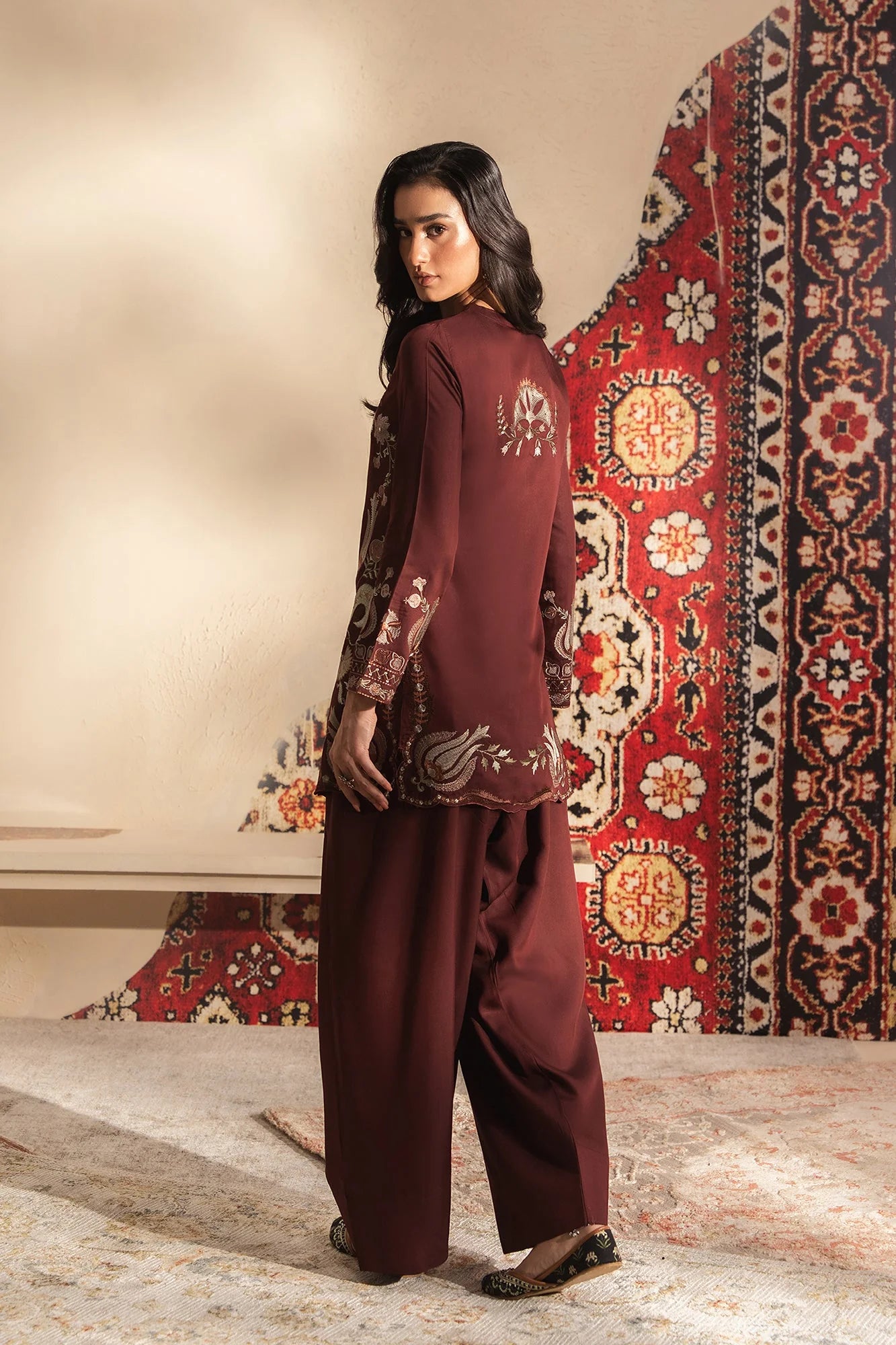 ETHNC EMBROIDERED SUIT (E4043/103/306)