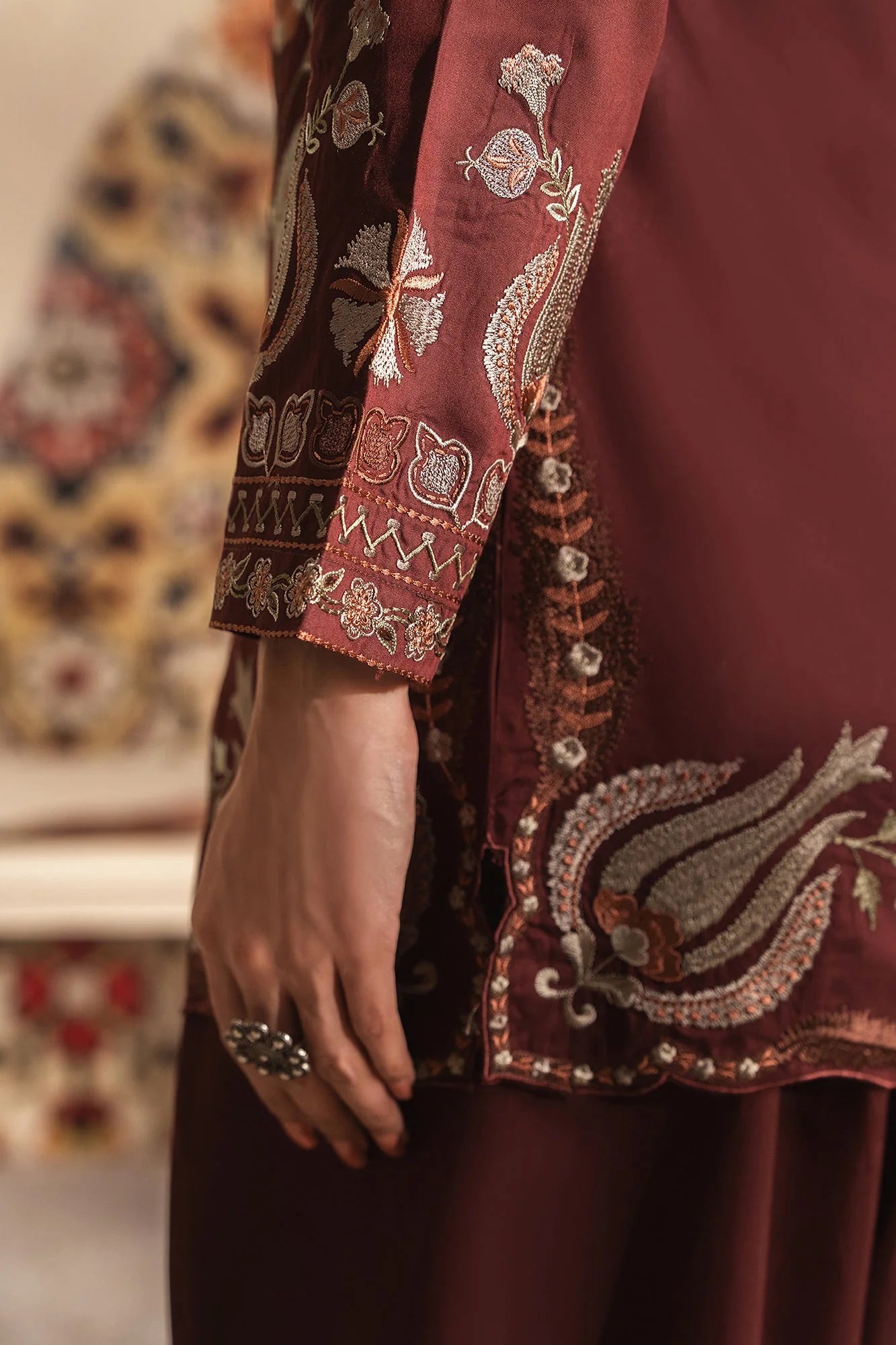 ETHNC EMBROIDERED SUIT (E4043/103/306)