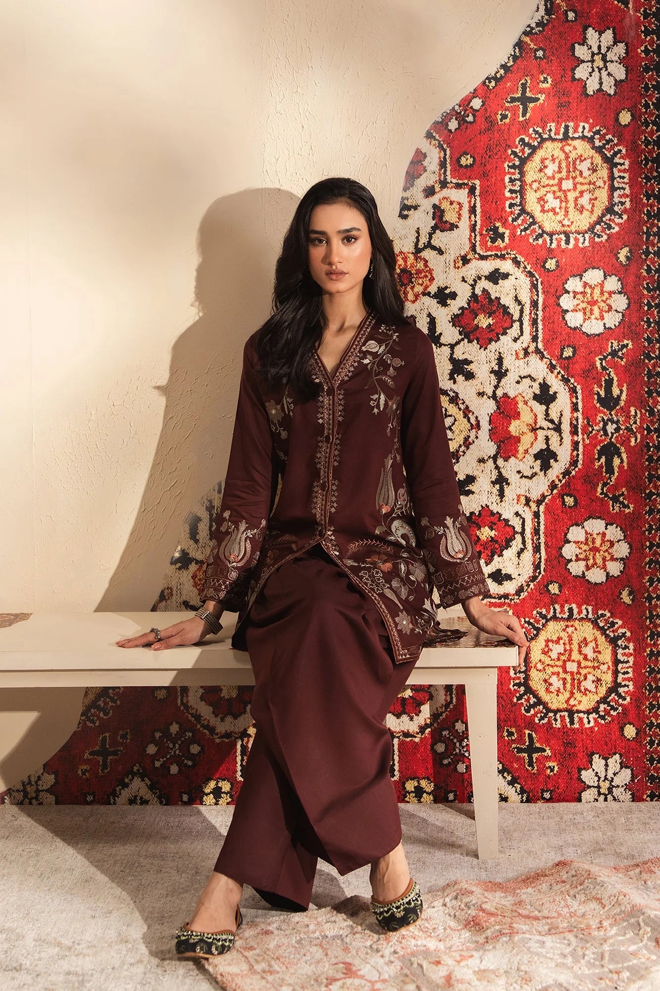 ETHNC EMBROIDERED SUIT (E4043/103/306)
