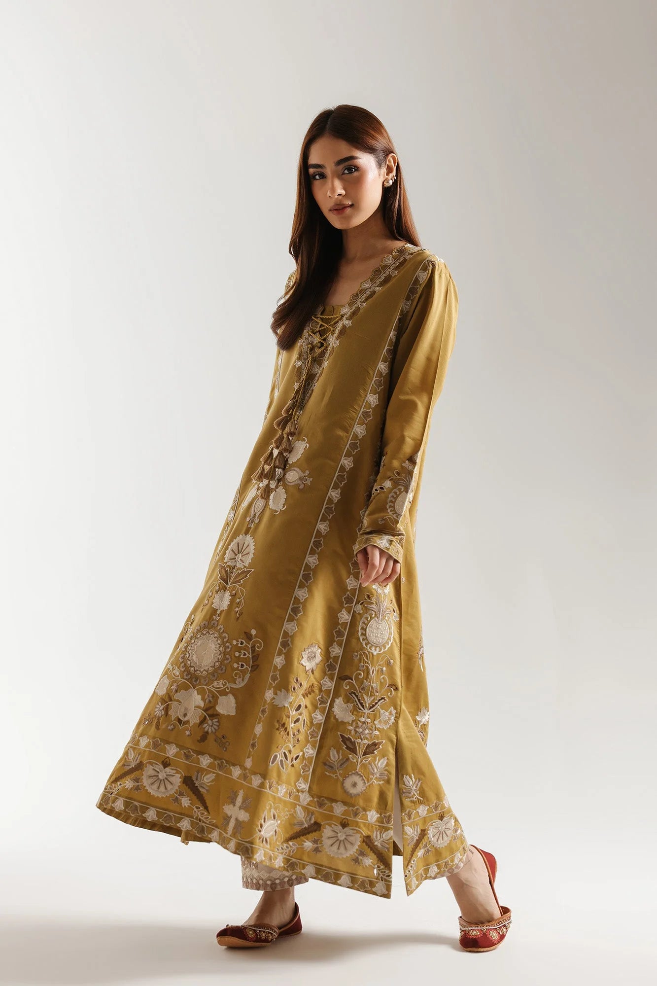 EMBROIDERED SUIT (E4061/103/102)