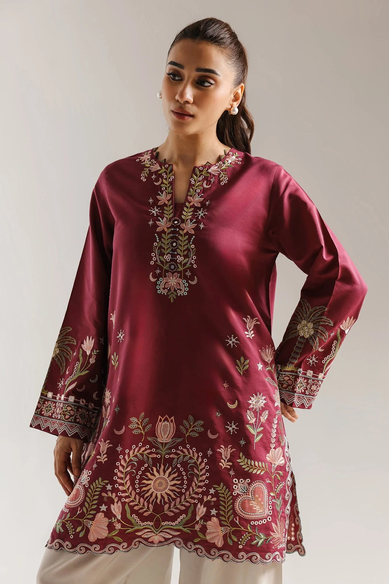 EMBROIDERED SUIT (E4072/103/403)