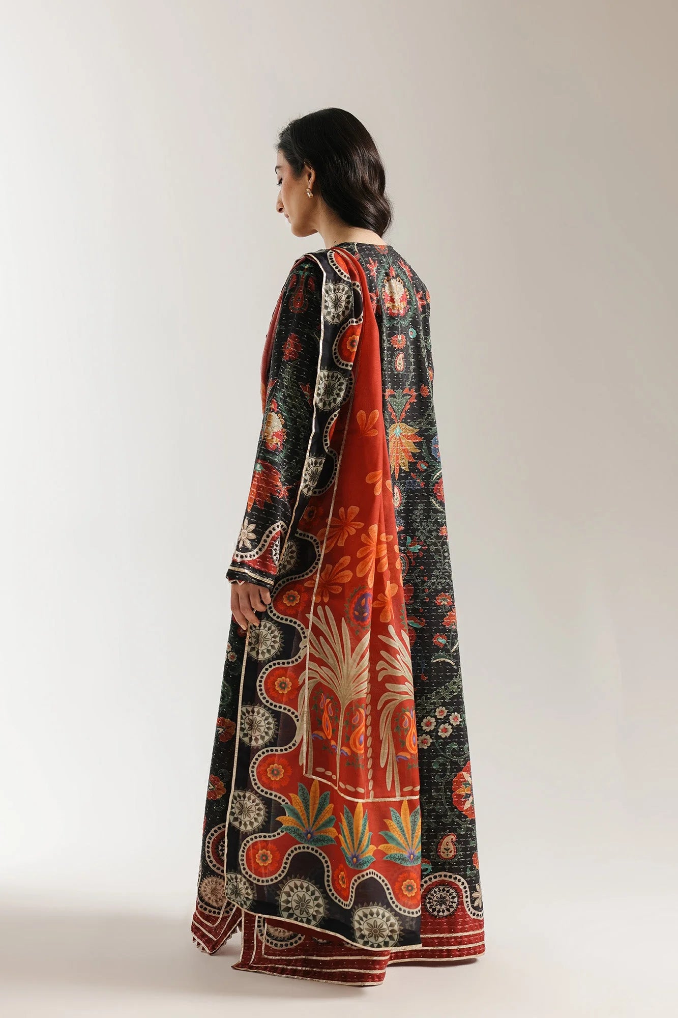 ETHNC EMBROIDERED SUIT (E4105/103/902)