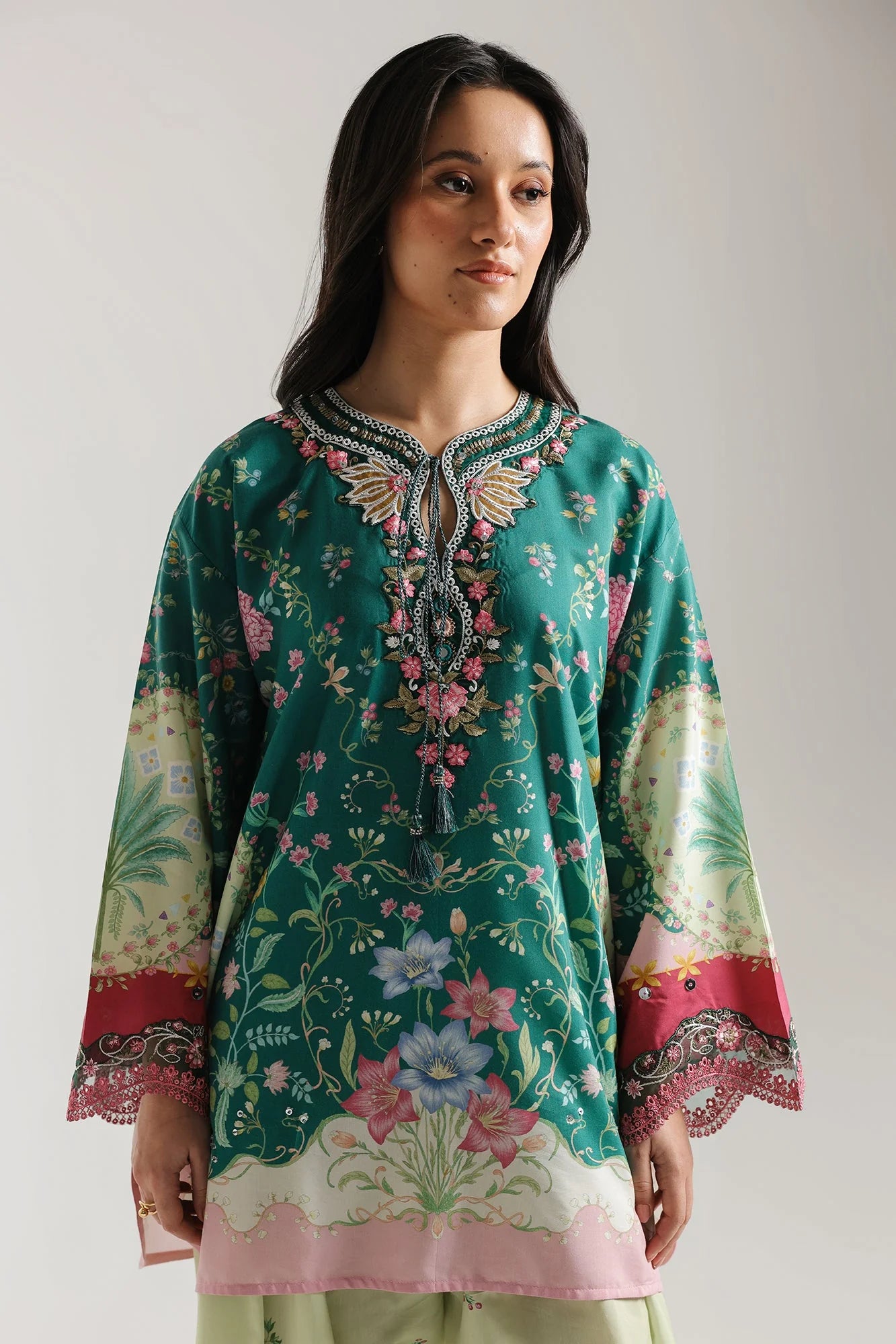 EMBROIDERED SUIT (E4117/103/127)