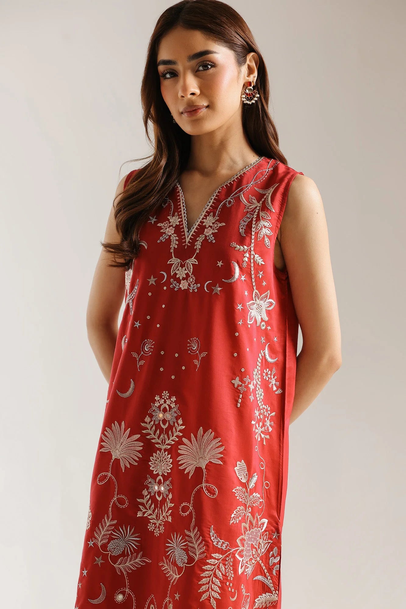 EMBROIDERED SUIT (E4124/103/418)