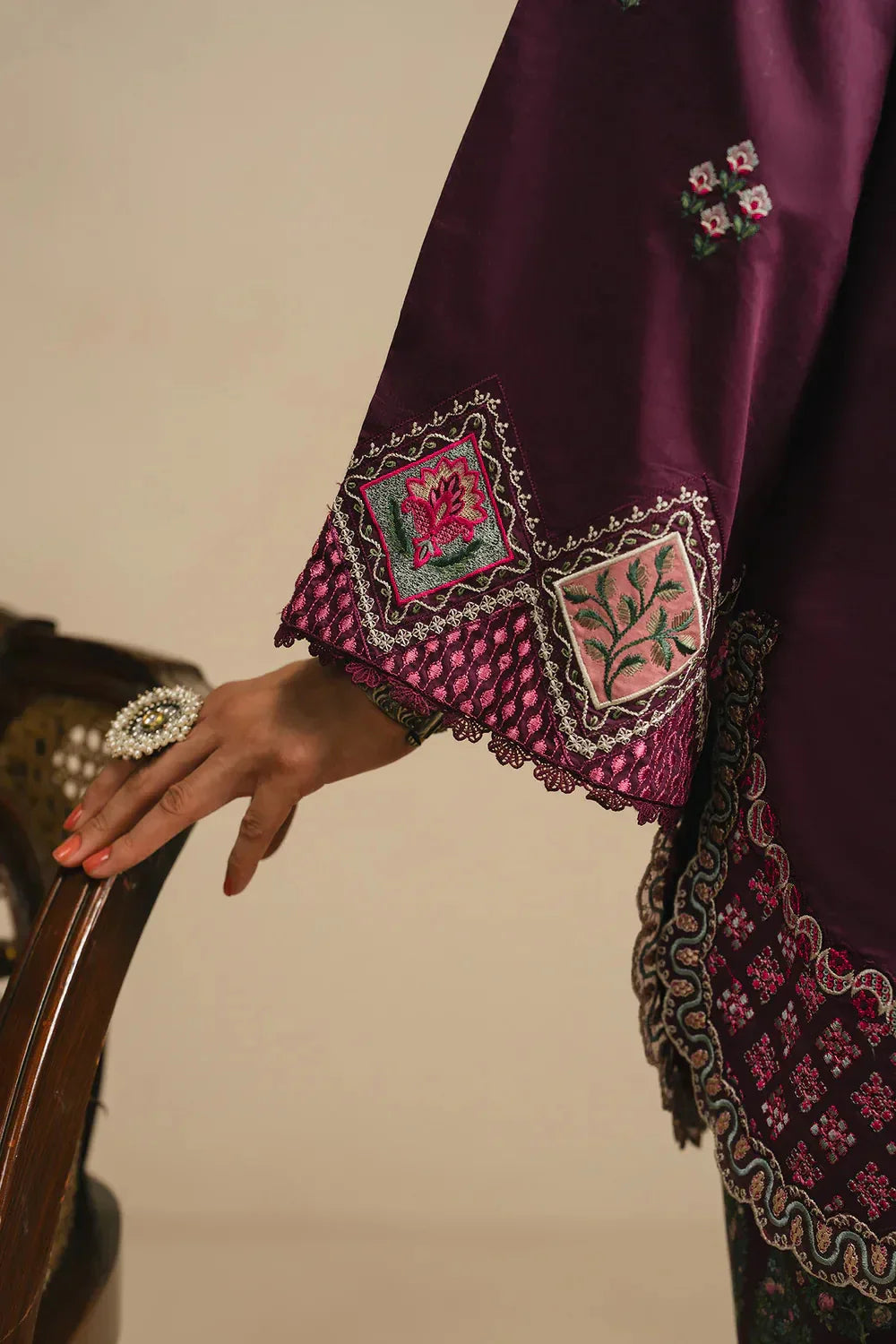 Ethnc Rozana Collection SS '26 Drop V - Embroidered Suit | E4125/103/516