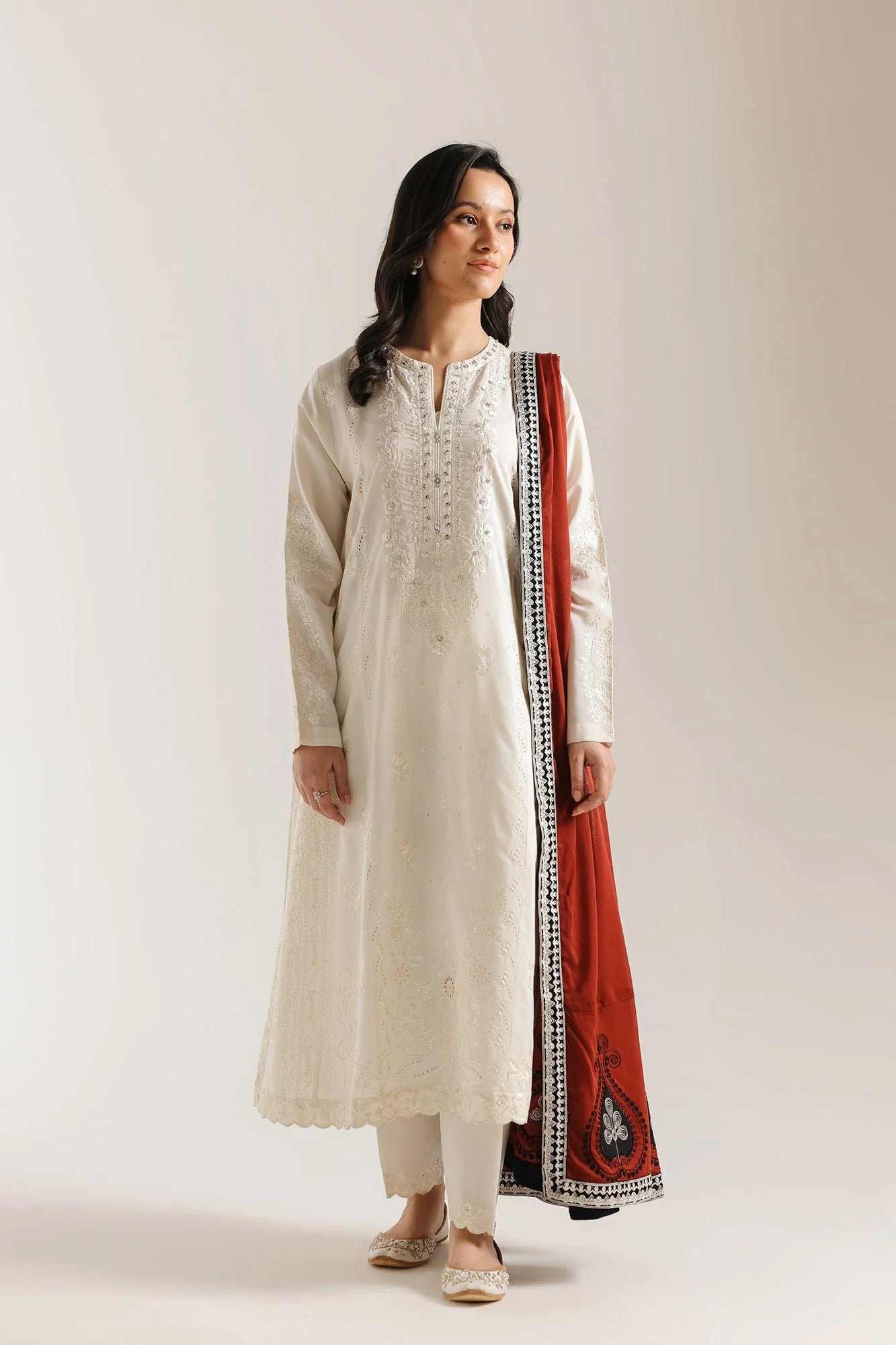ETHNC EMBROIDERED SUIT (E4149/103/005)