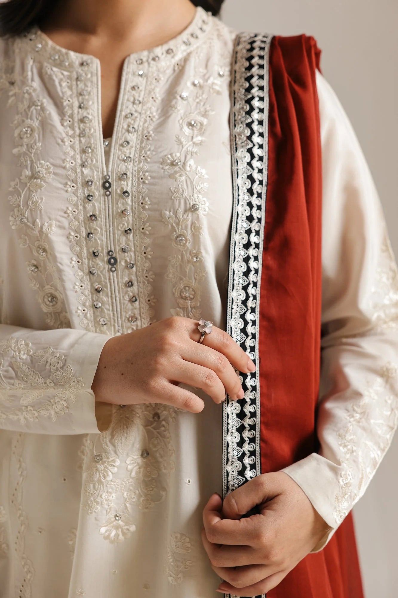 ETHNC EMBROIDERED SUIT (E4149/103/005)