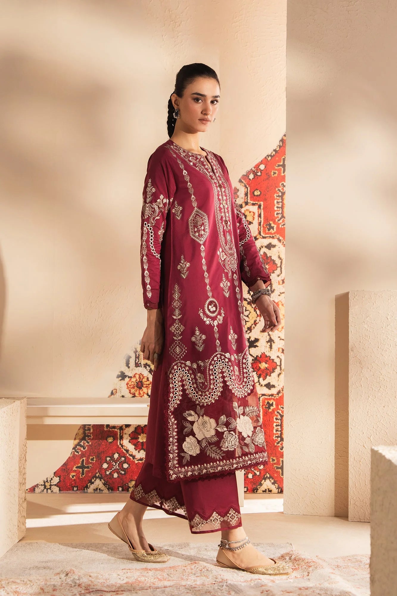 ETHNC EMBROIDERED SUIT (E4164/103/415)