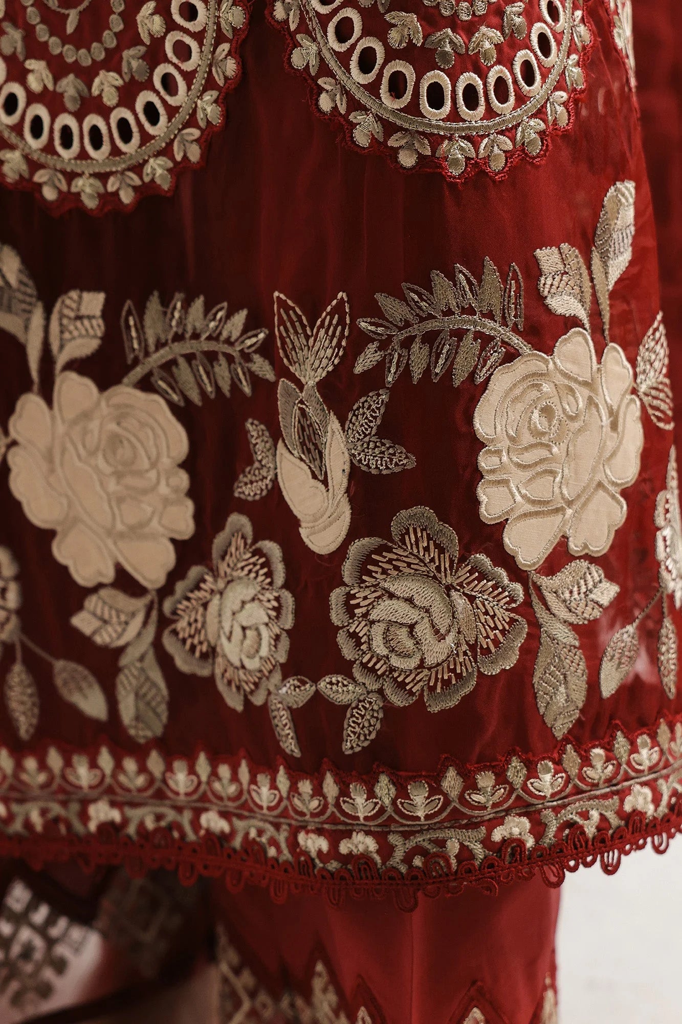 ETHNC EMBROIDERED SUIT (E4164/103/415)