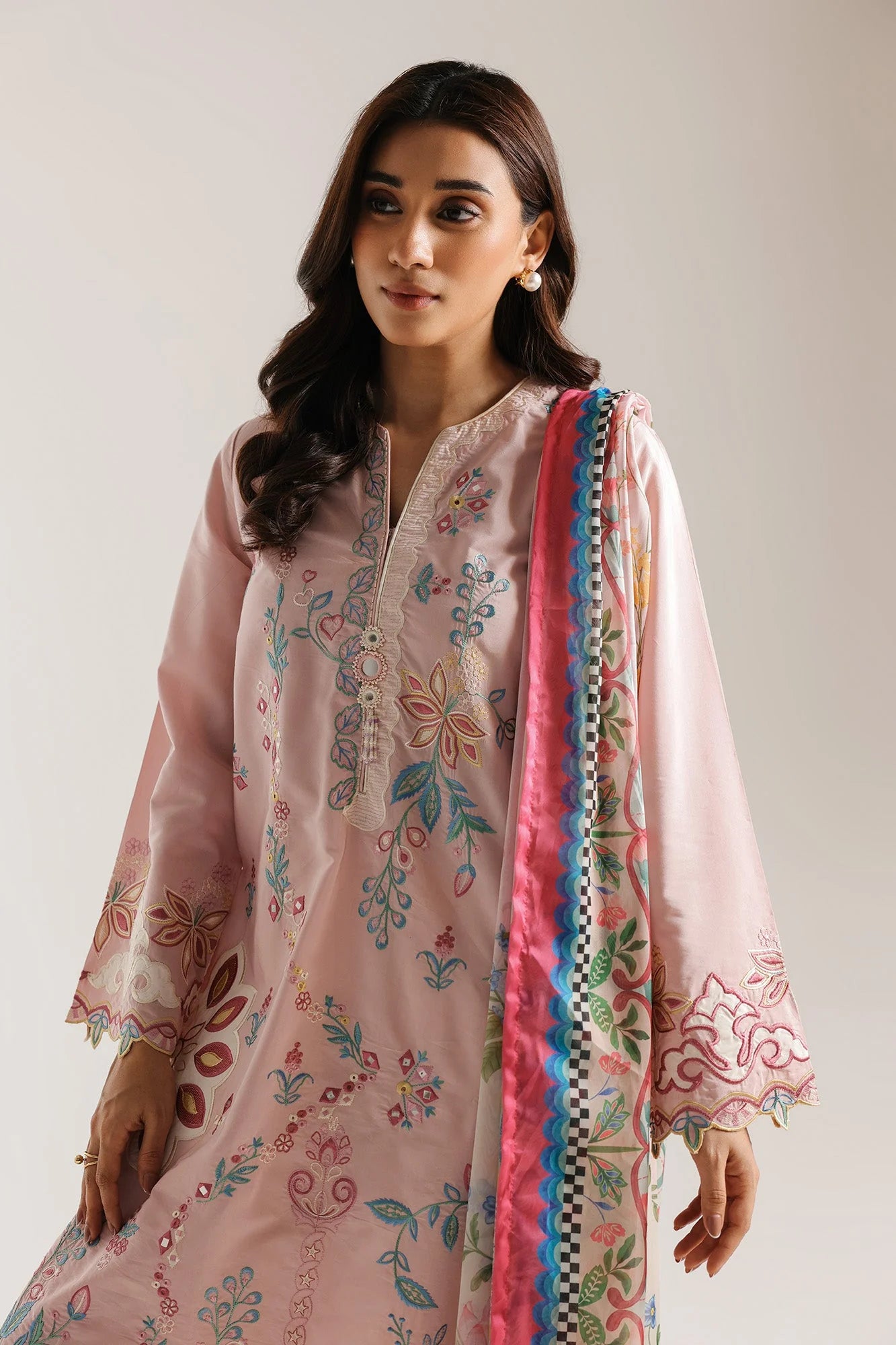 EMBROIDERED SUIT (E4166/103/413)