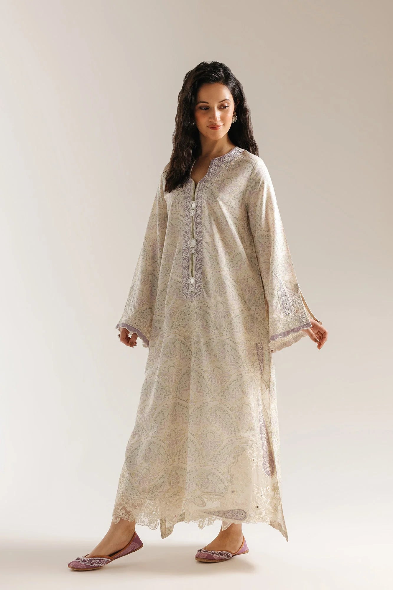 EMBROIDERED SUIT (E4170/103/005)