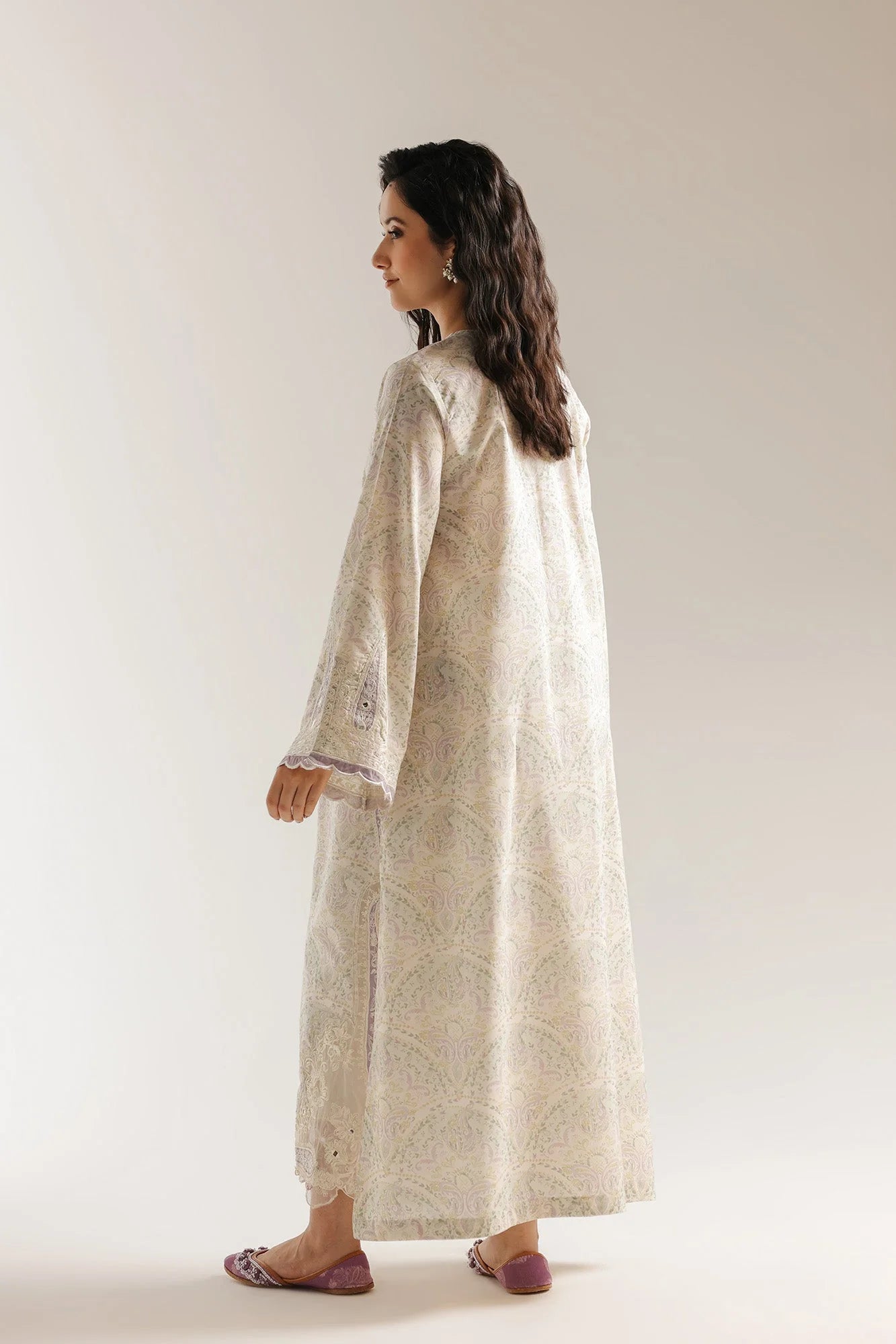 EMBROIDERED SUIT (E4170/103/005)