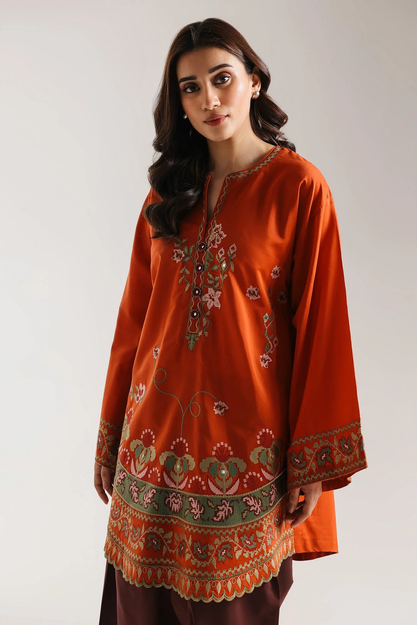 EMBROIDERED SUIT (E4229/103/209)