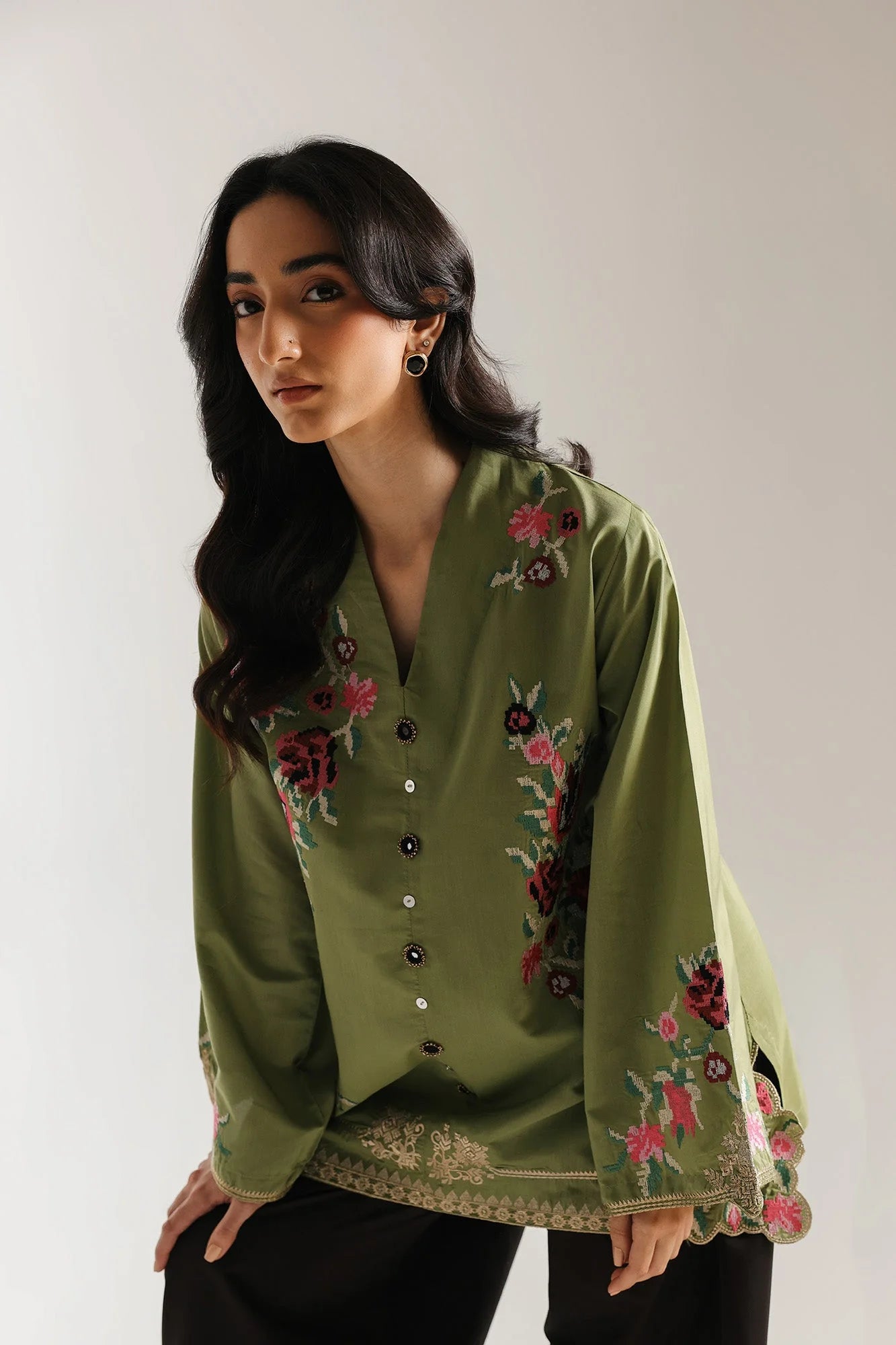 EMBROIDERED SUIT (E4230/103/120)