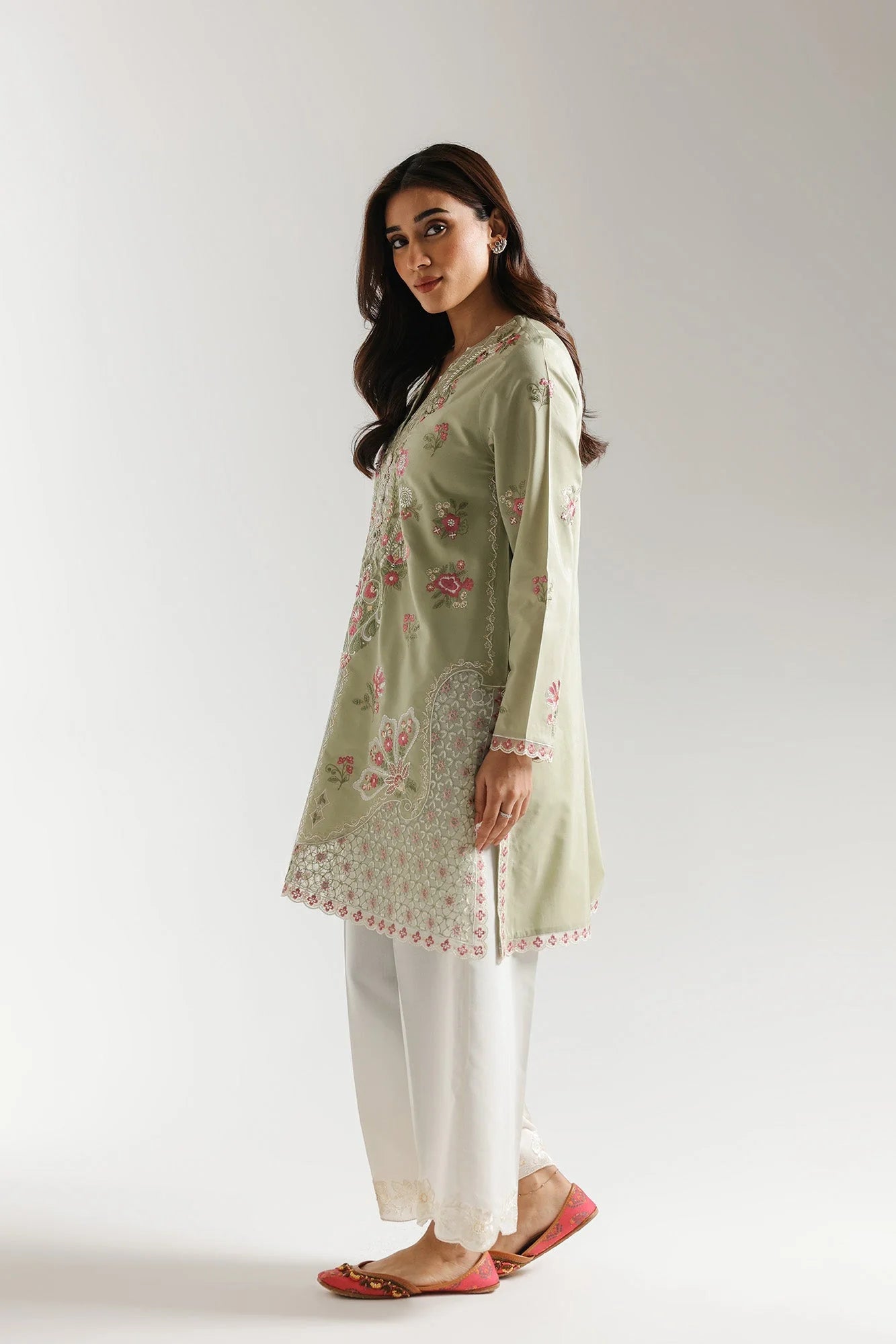 EMBROIDERED SUIT (E4237/103/127)