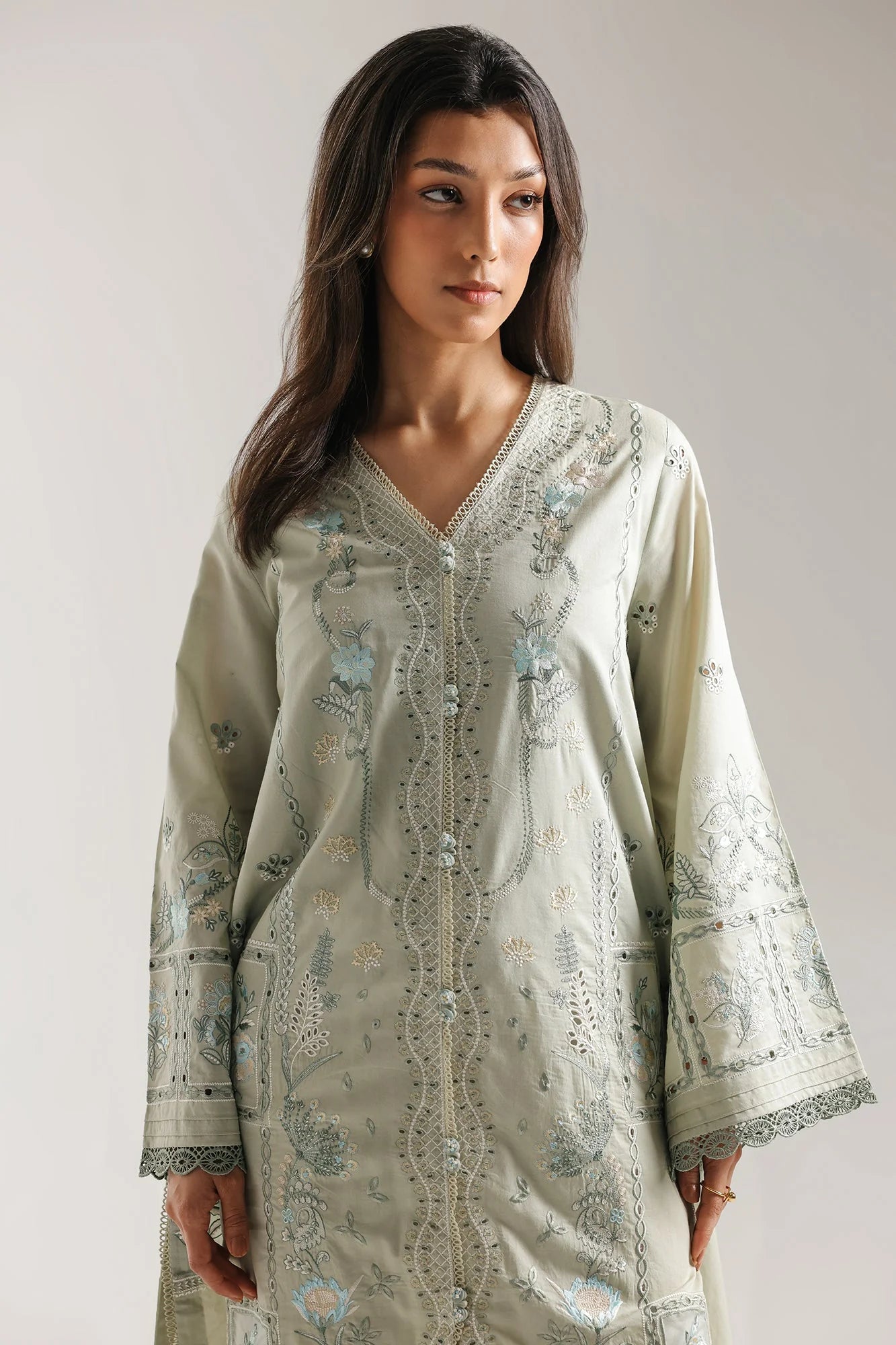 EMBROIDERED SUIT (E4292/103/130)