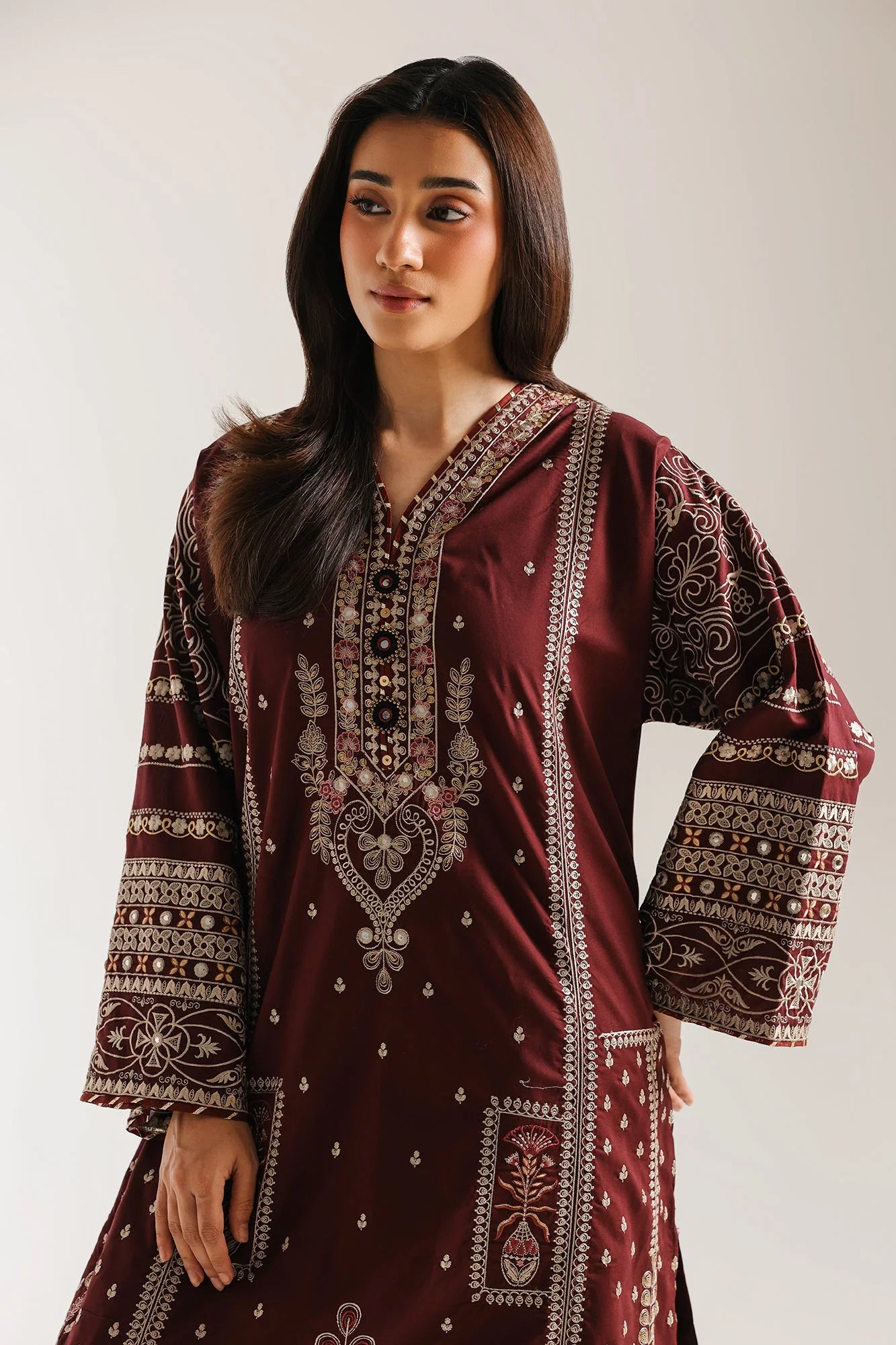 EMBROIDERED SUIT (E4302/103/414)