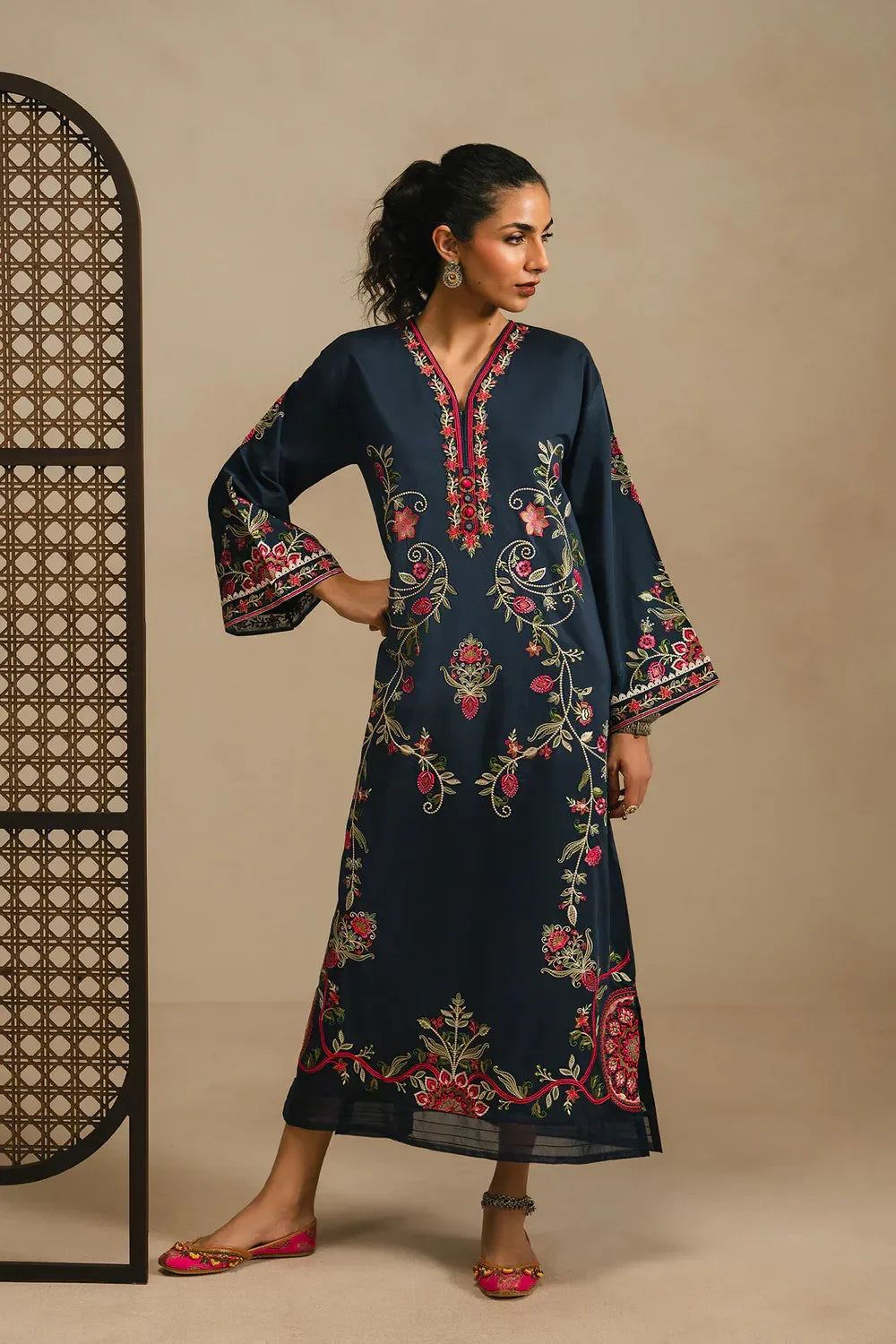 Ethnc Rozana Collection SS '26 Drop V - Embroidered Kaftan | E4390/103/619