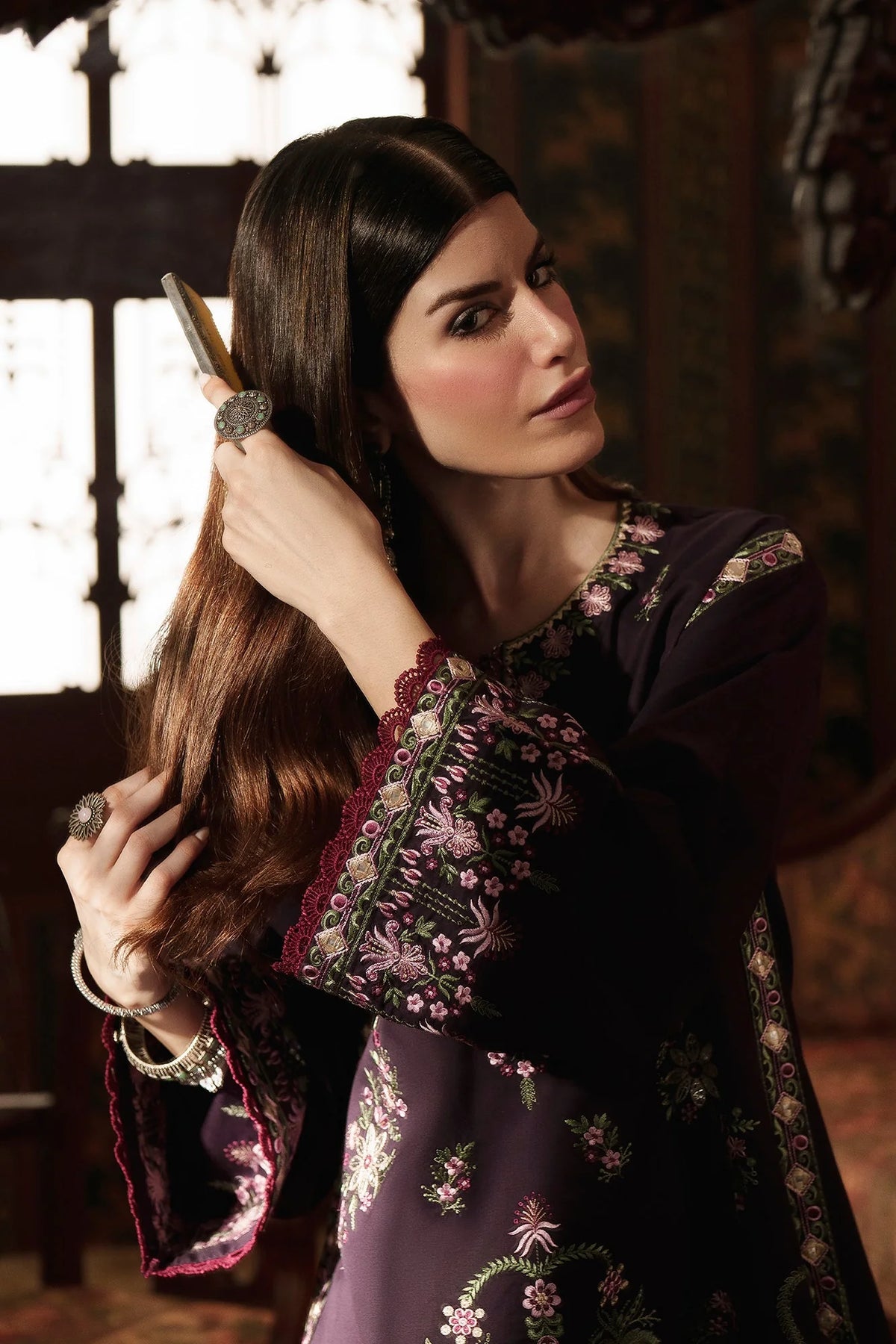 EMBROIDERED SUIT (E4775-103-503) Ethnc - Rozana Winter Drop III