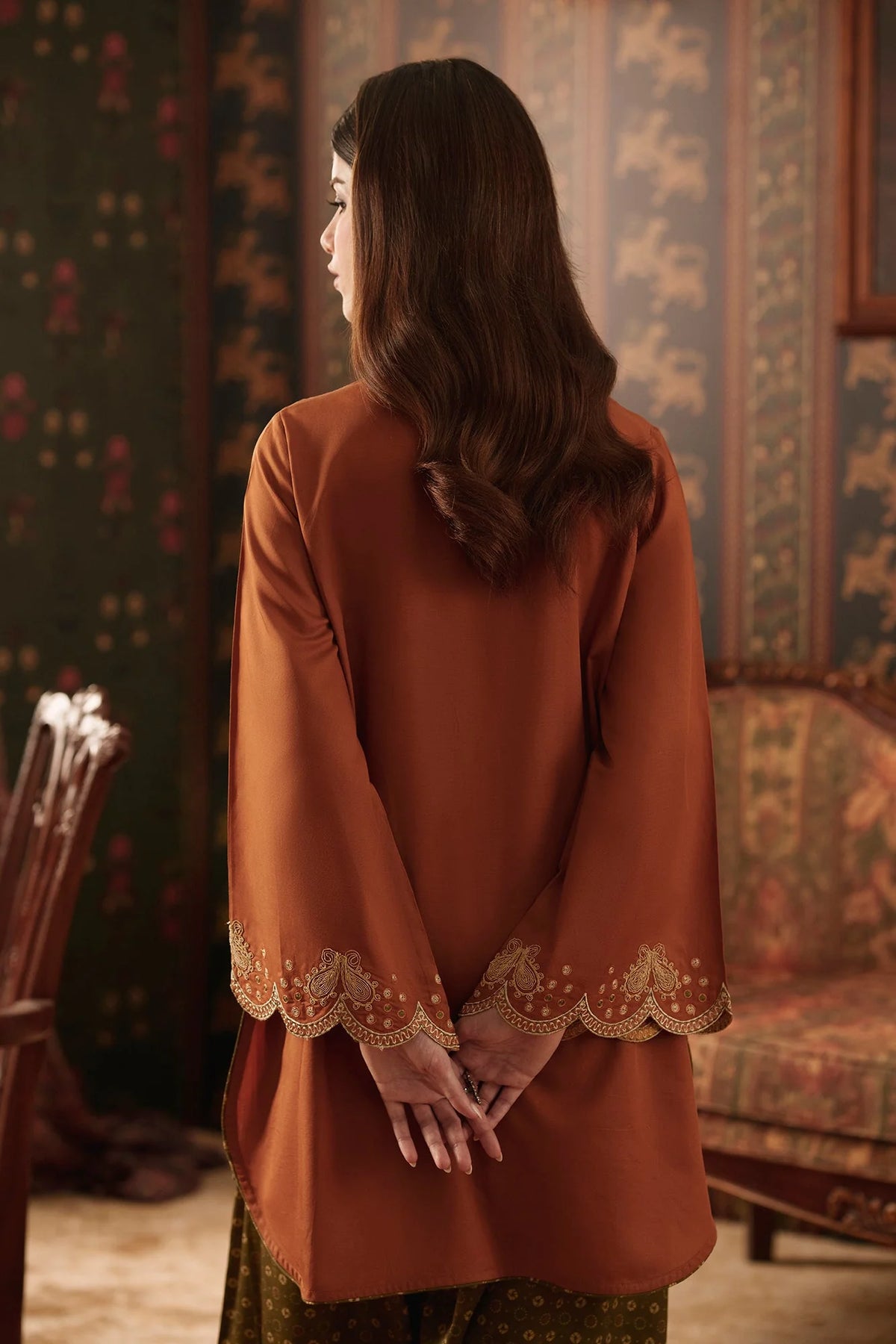 EMBROIDERED SUIT (E4779-103-205) Ethnc - Rozana Winter Drop III