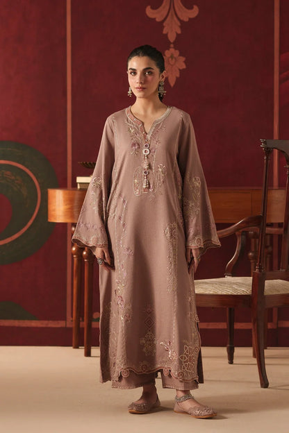 Ethnc Rozana Winter Drop 2 '26 - EMBROIDERED SUIT - E4878-103-815