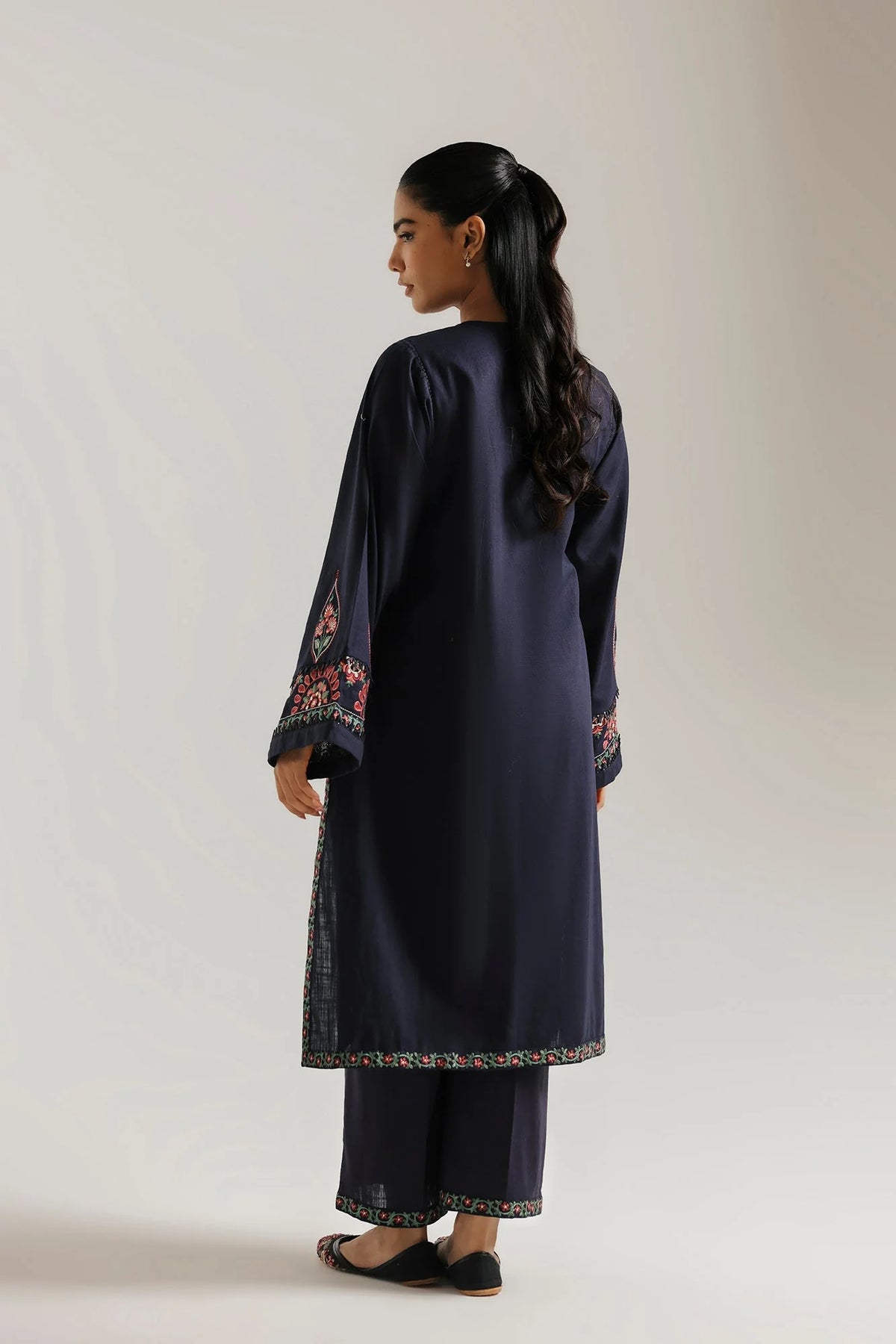 EMBROIDERED SUIT (E4886-103-621) Ethnc - Rozana Winter Drop III