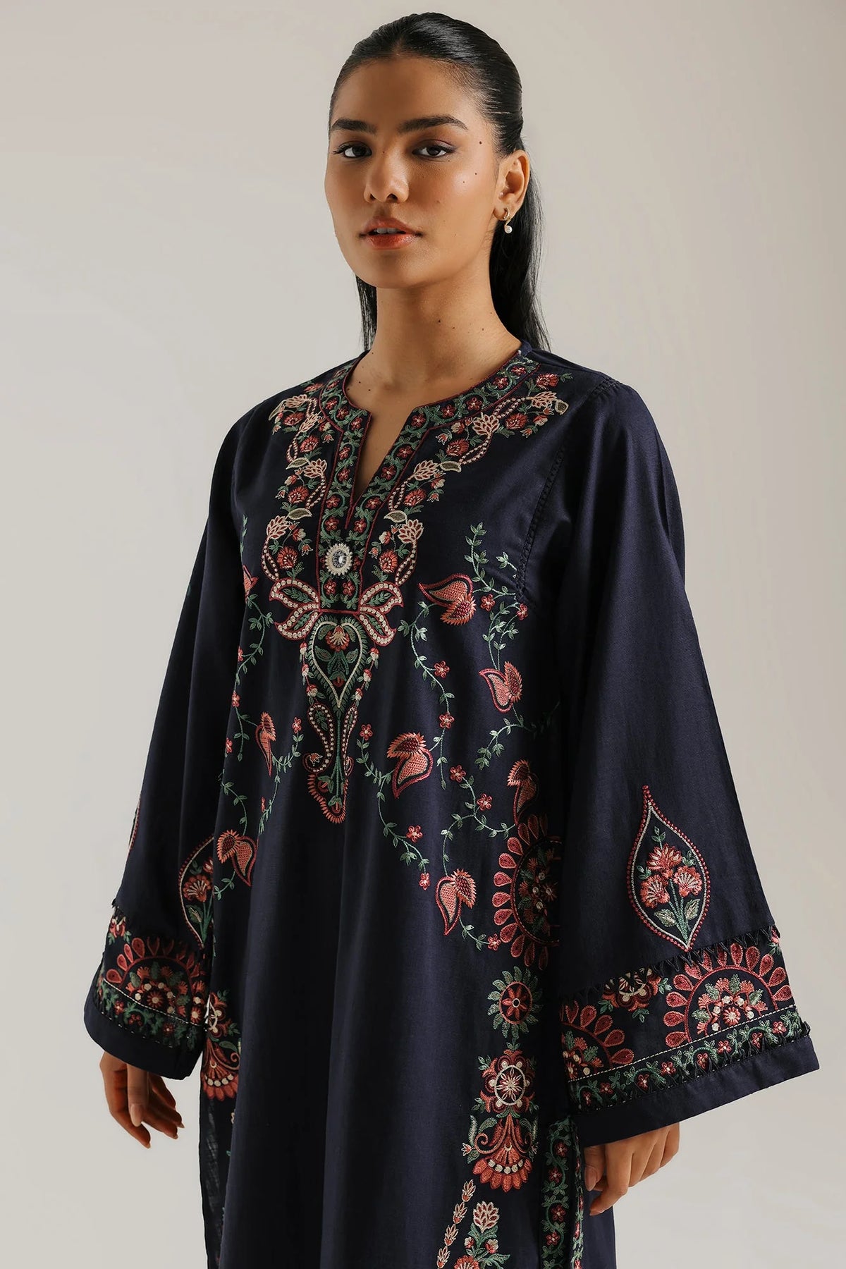 EMBROIDERED SUIT (E4886-103-621) Ethnc - Rozana Winter Drop III