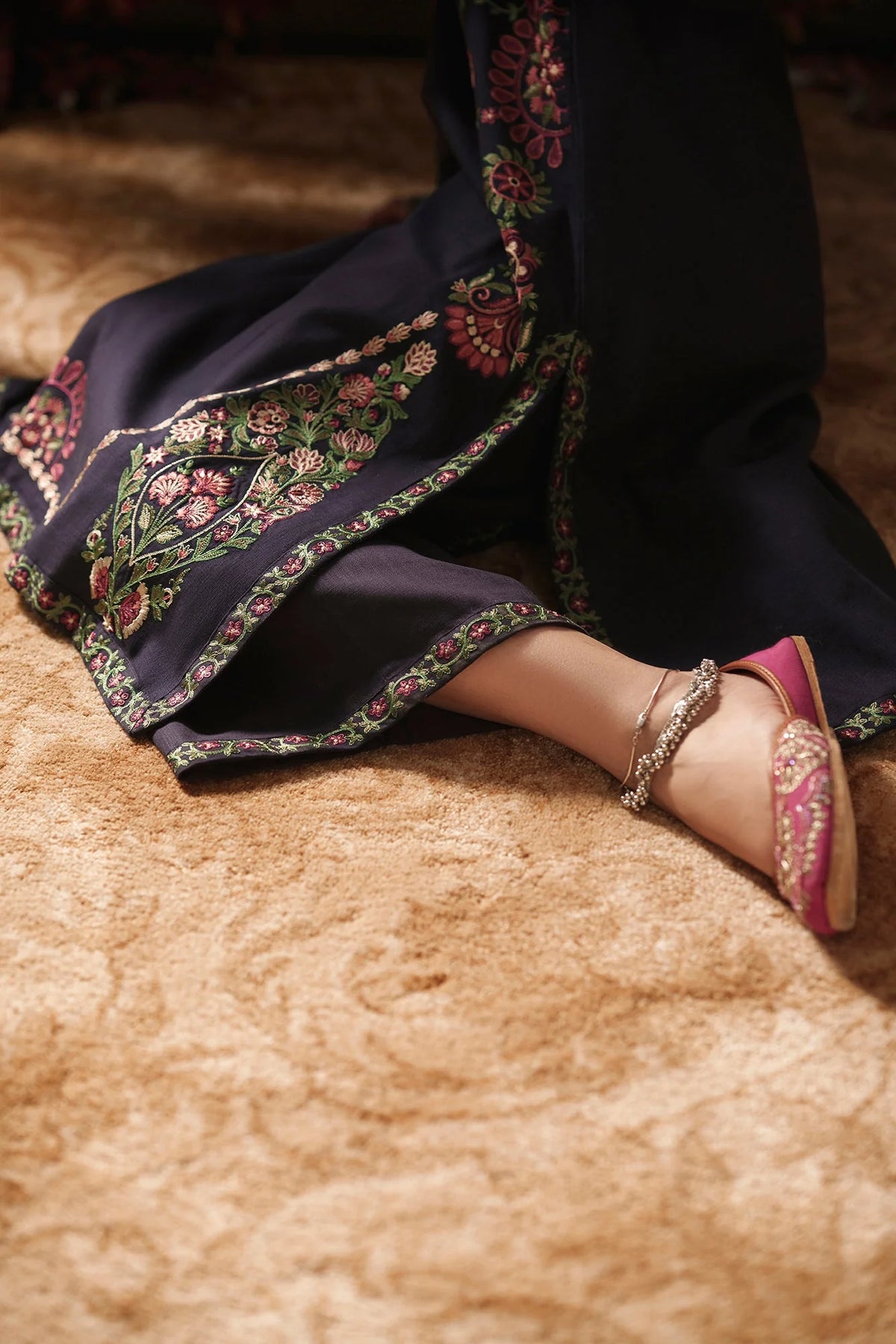EMBROIDERED SUIT (E4886-103-621) Ethnc - Rozana Winter Drop III