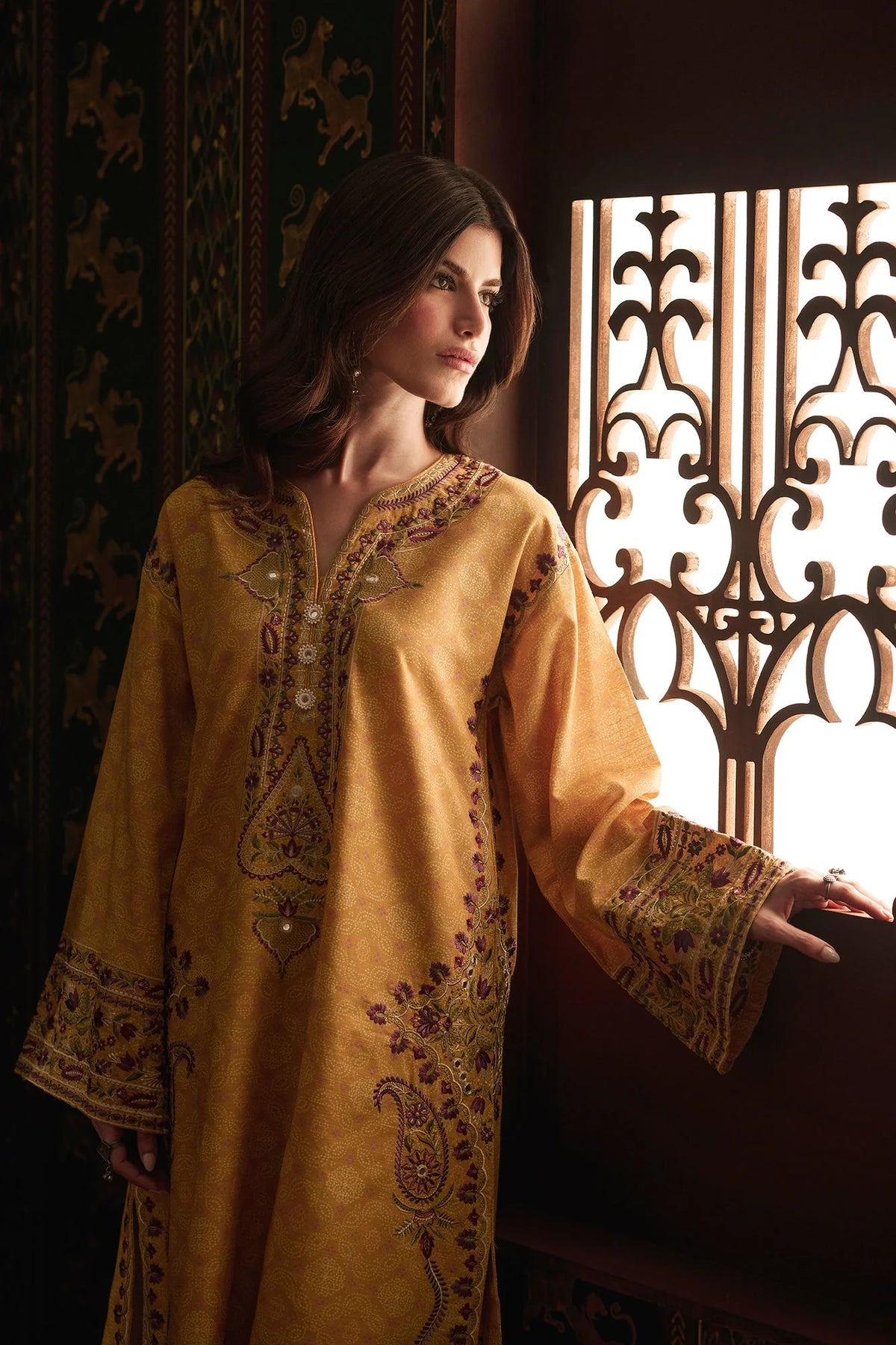 EMBROIDERED SUIT (E4931-103-105) Ethnc - Rozana Winter Drop III