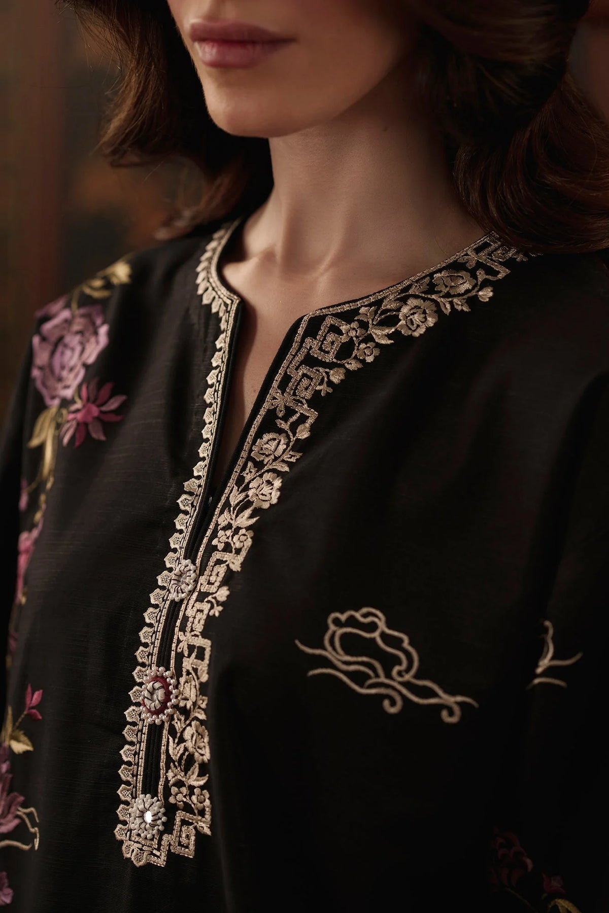 EMBROIDERED SUIT (E4932-103-901) Ethnc - Rozana Winter Drop III