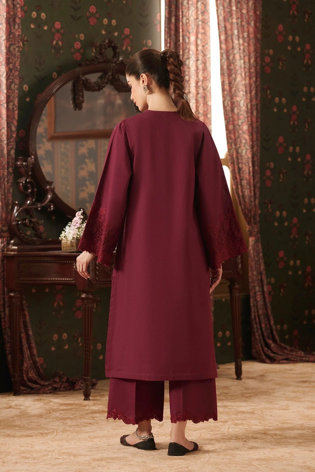 EMBROIDERED SUIT (E4933-103-304) Ethnc - Rozana Winter Drop III