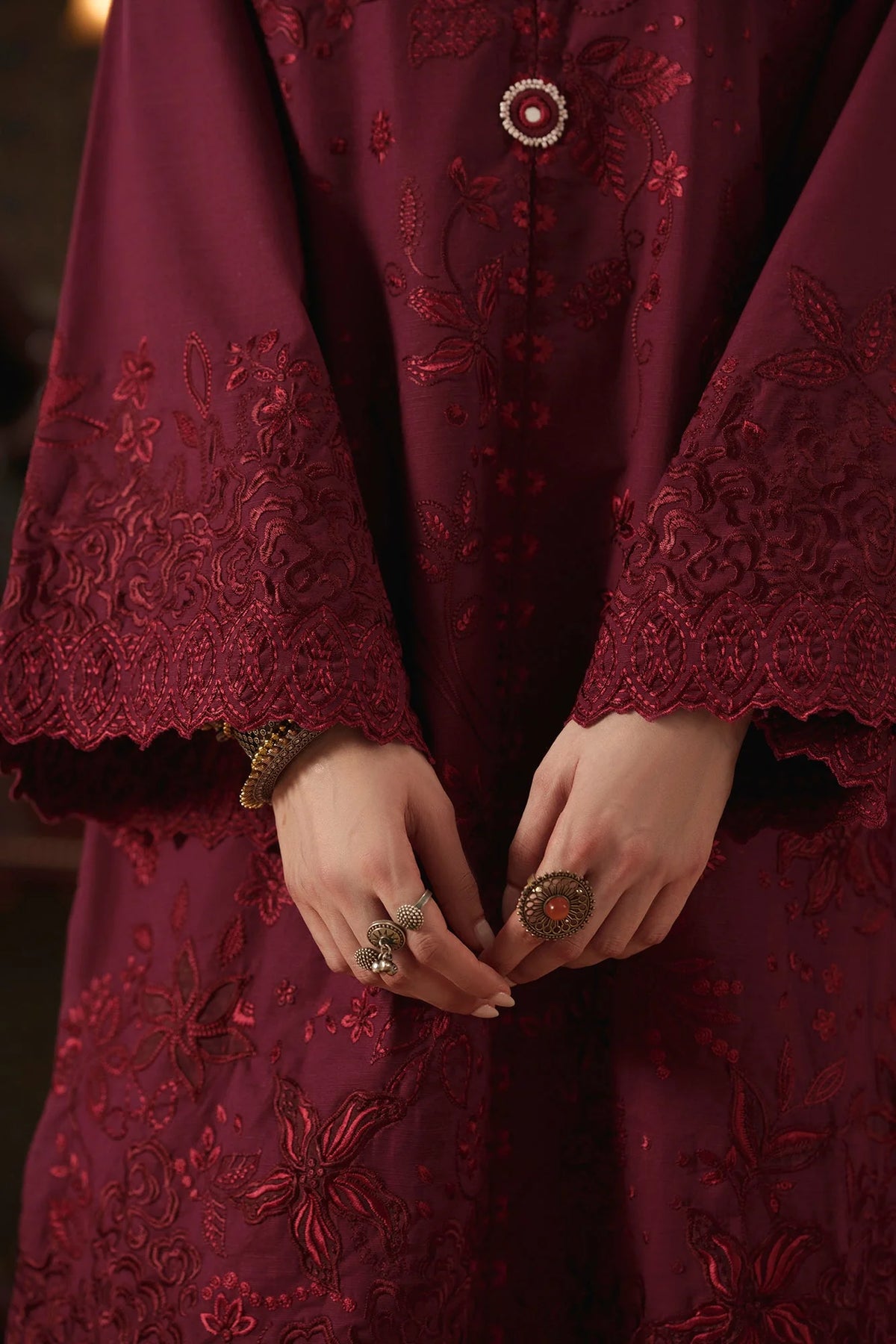EMBROIDERED SUIT (E4933-103-304) Ethnc - Rozana Winter Drop III