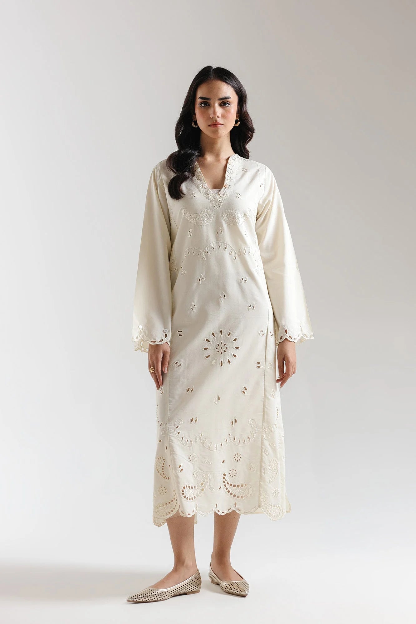 EMBROIDERED DRESS (E7504/102/227) Ethnc