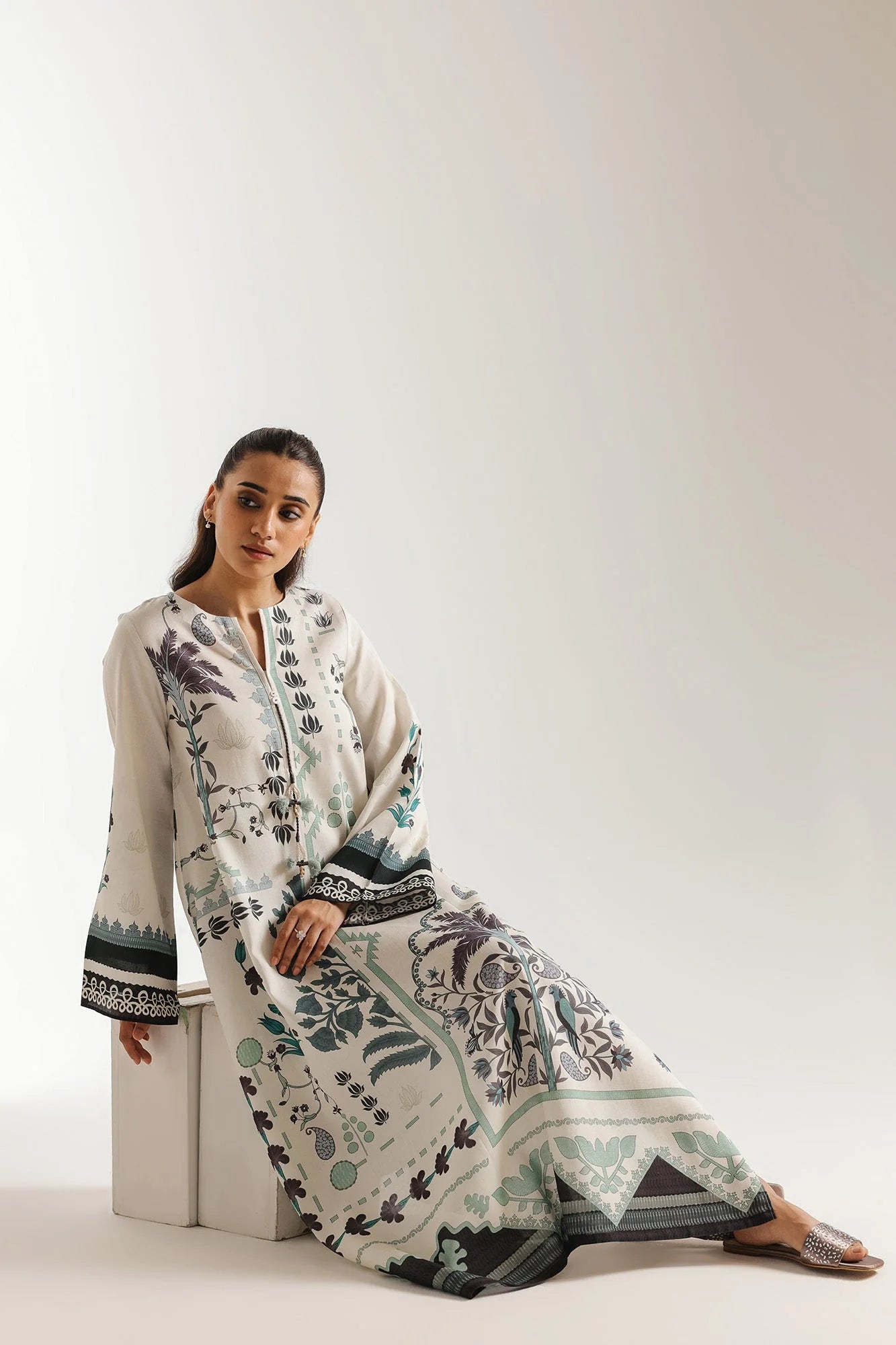 EMBROIDERED DRESS (E7514/102/002) Ethnc