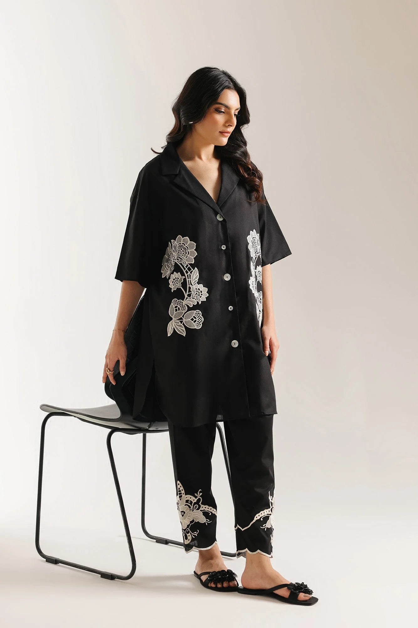 EMBROIDERED SUIT (E7692/102/902) Ethnc