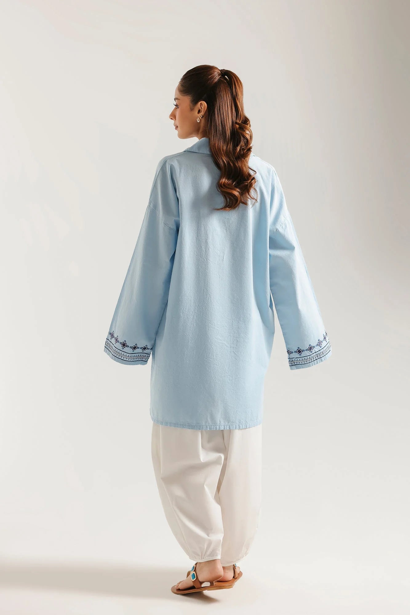 EMBROIDERED KURTI (E8005-102-617)