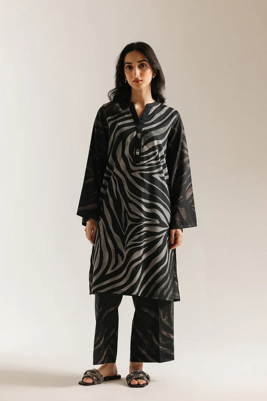 BLACK | E8033/102/901 | Special Price SS '26 | Ethnc