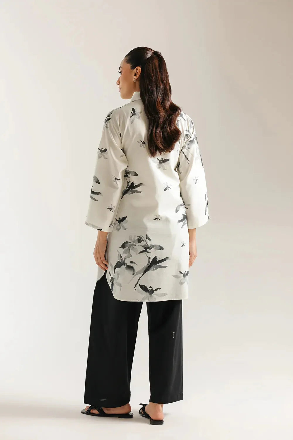 Ethnc Women Casual SP SS '26 Drop IV - Printed Suit | E8125/102/002