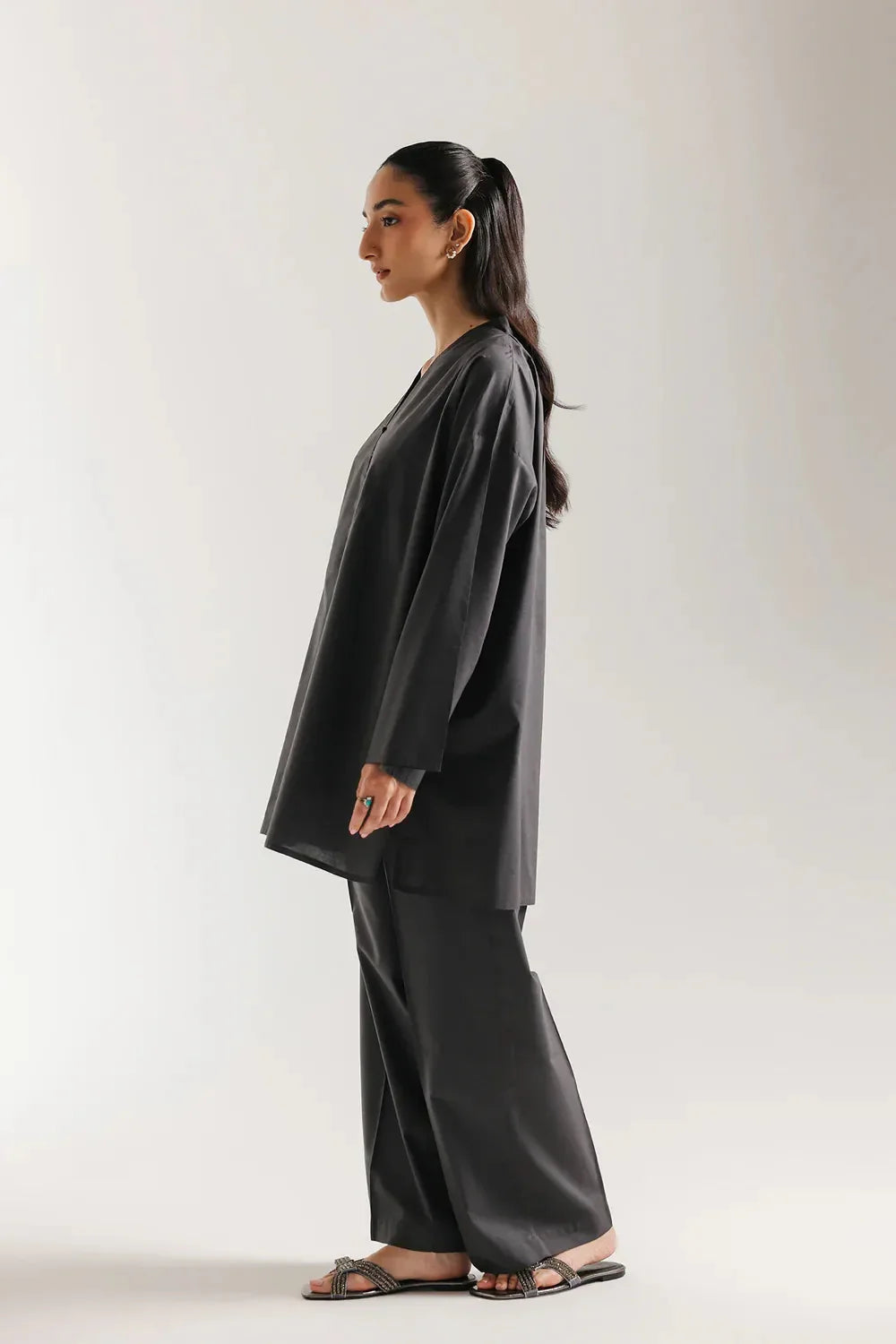 Ethnc Women Casual SP SS '26 Drop IV - Solid Suit | E8165/102/906