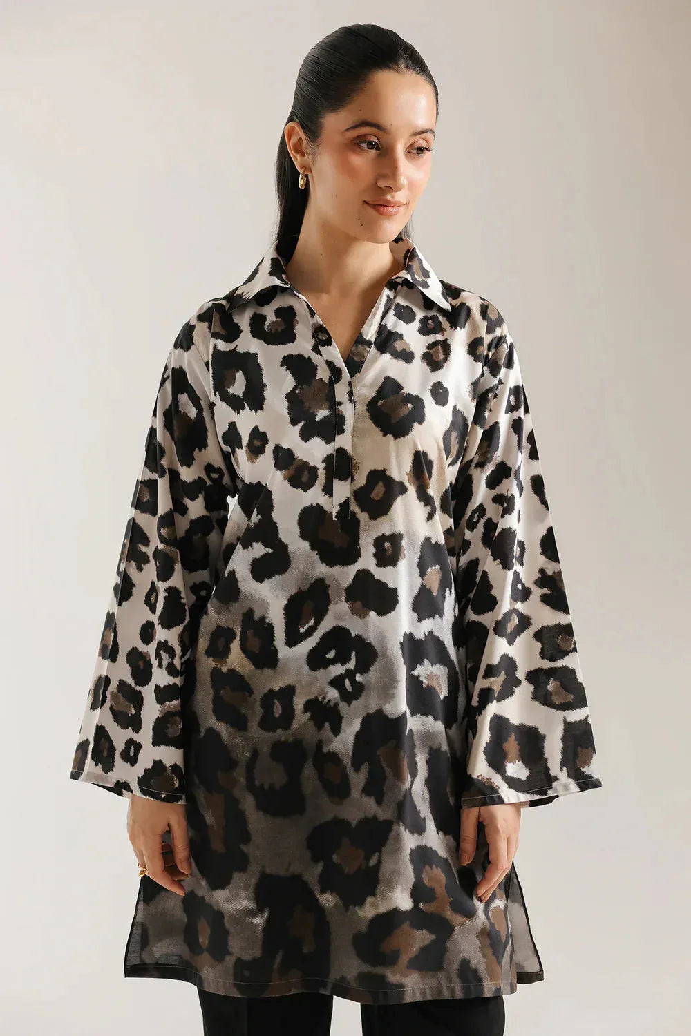 Ethnc Women Casual SP SS '26 Drop IV - Printed Suit | E8166/102/002