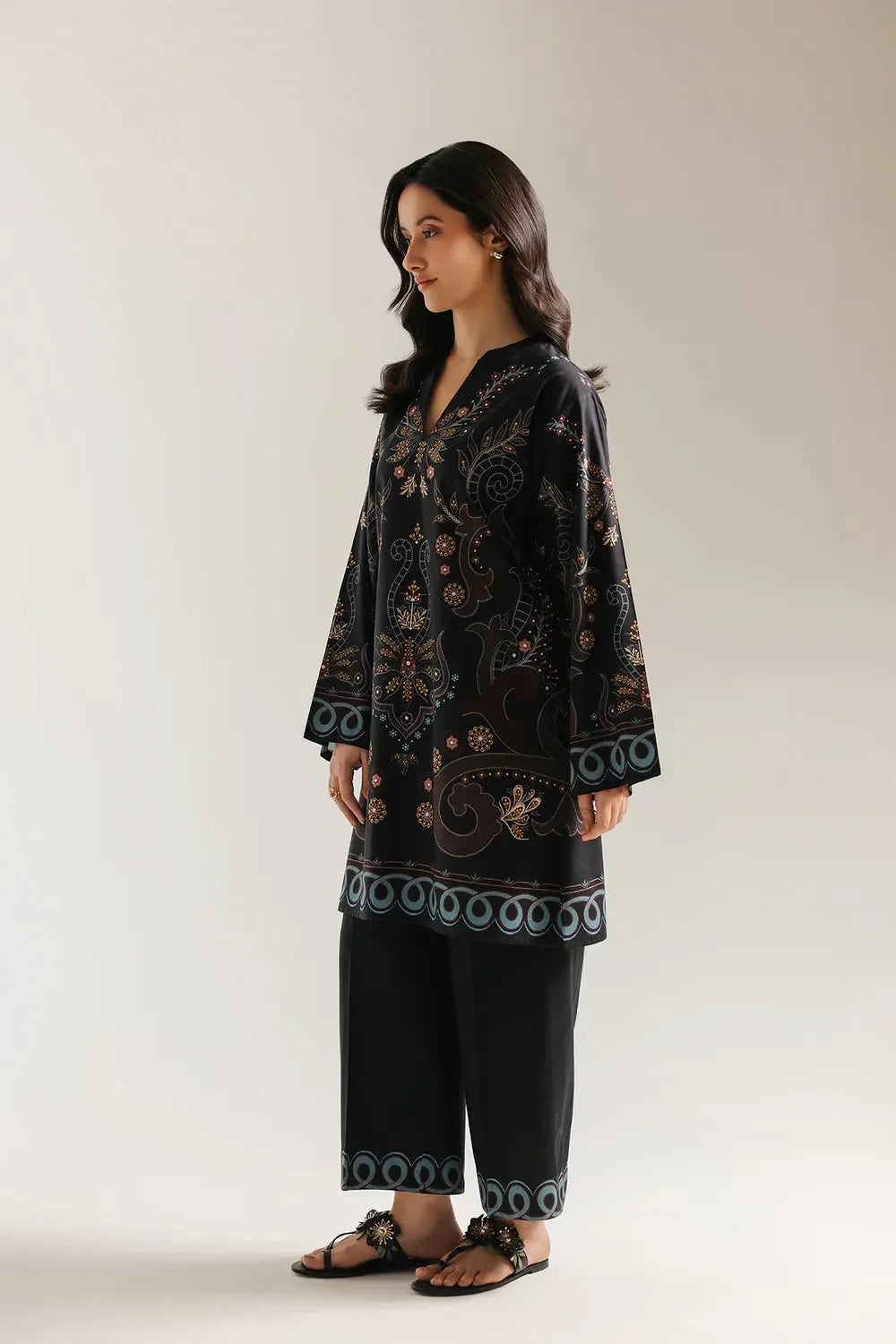 Ethnc Women Casual SP SS '26 Drop IV - Printed Suit | E8170/102/902