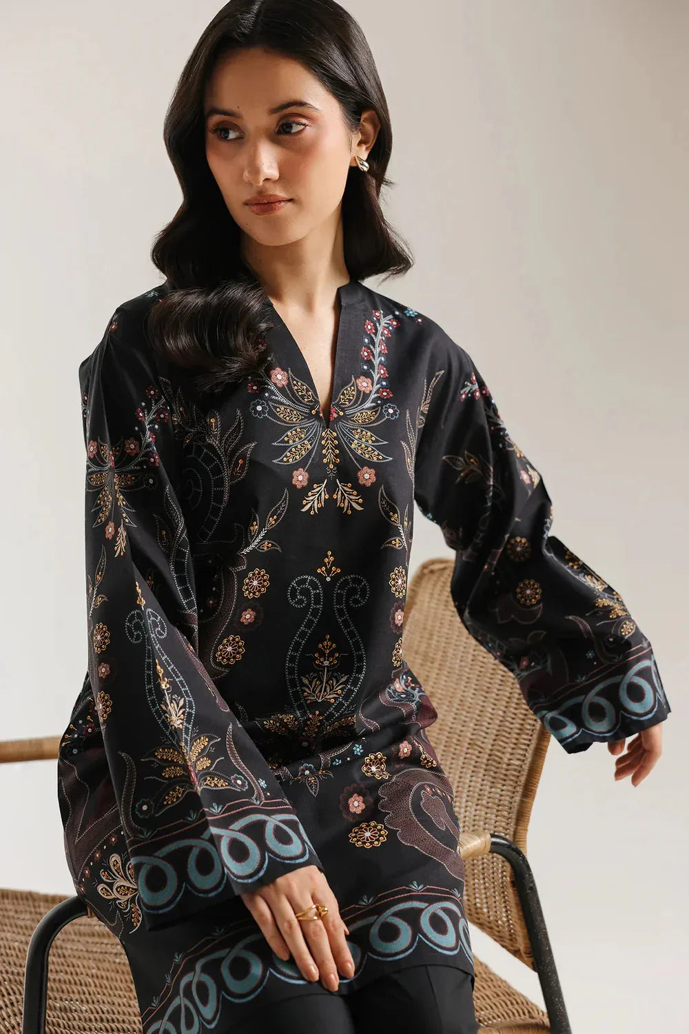 Ethnc Women Casual SP SS '26 Drop IV - Printed Suit | E8170/102/902