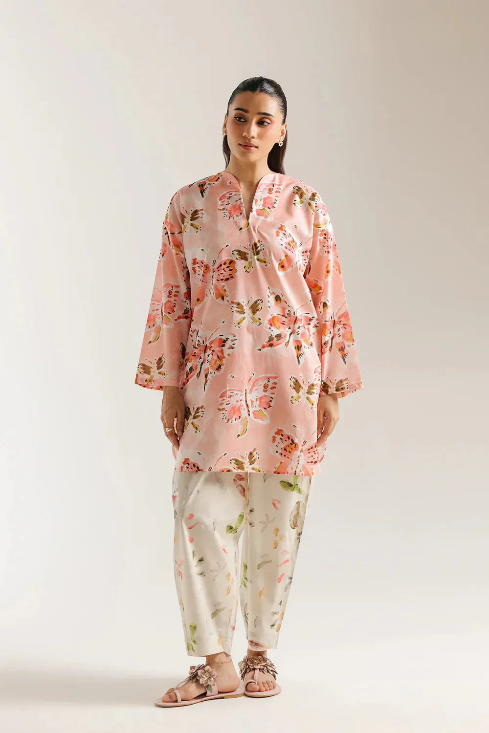 Ethnc Women Casual SP SS '26 Drop IV - Printed Suit | E8174/102/327