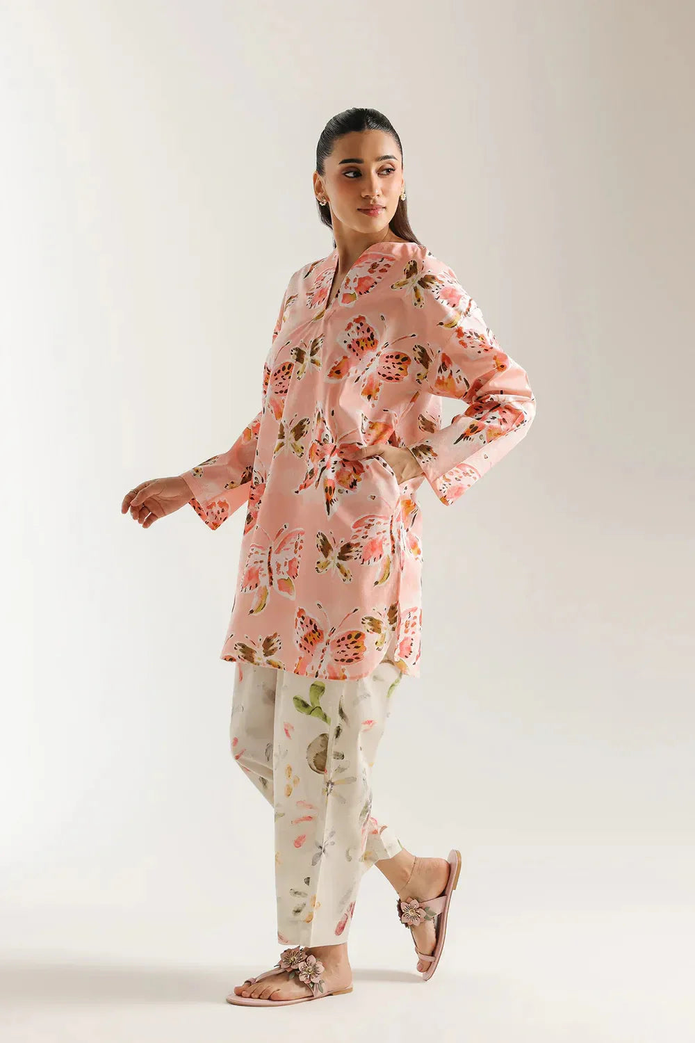 Ethnc Women Casual SP SS '26 Drop IV - Printed Suit | E8174/102/327