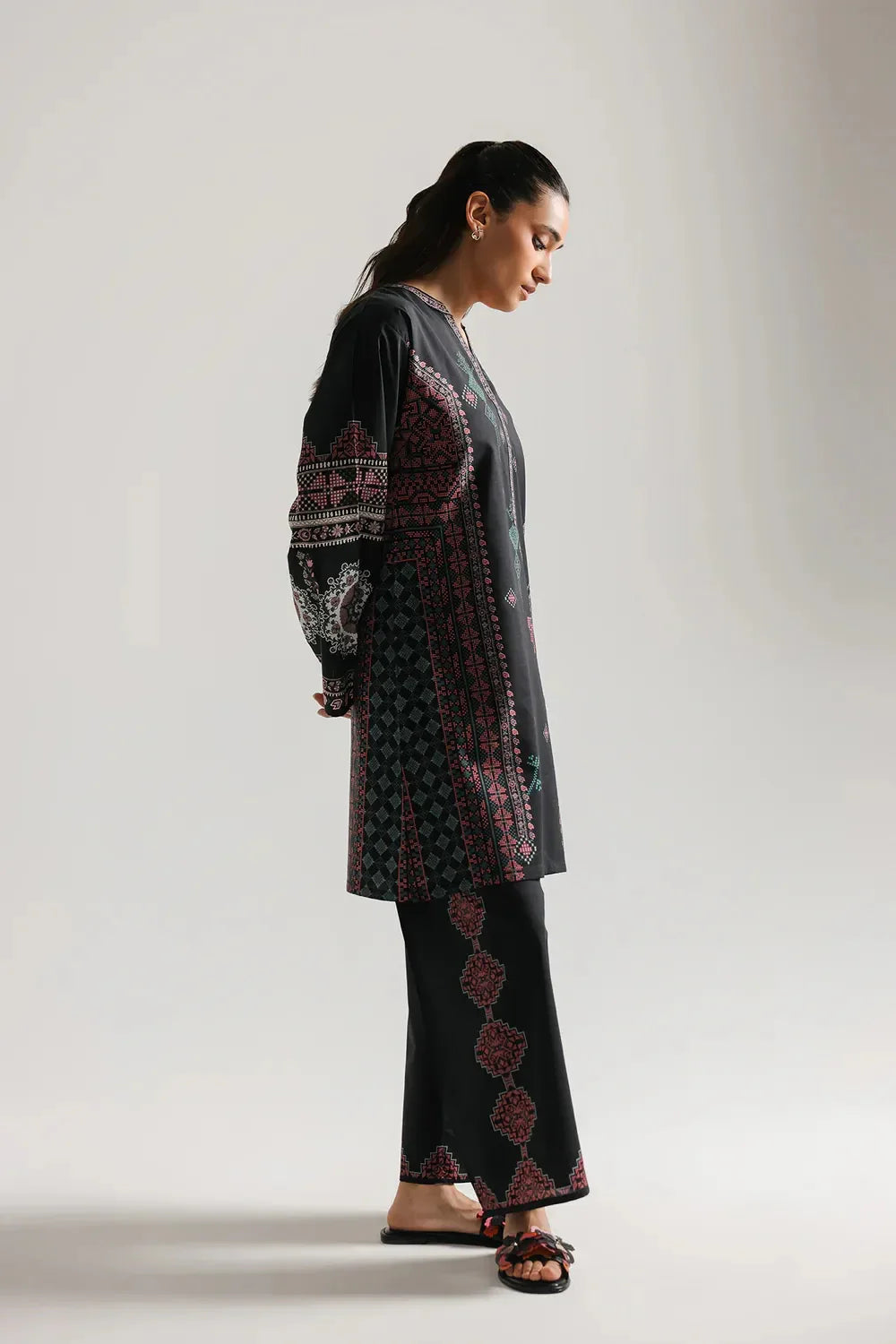 Ethnc Women Casual SP SS '26 Drop IV - Printed Suit | E8196/102/902